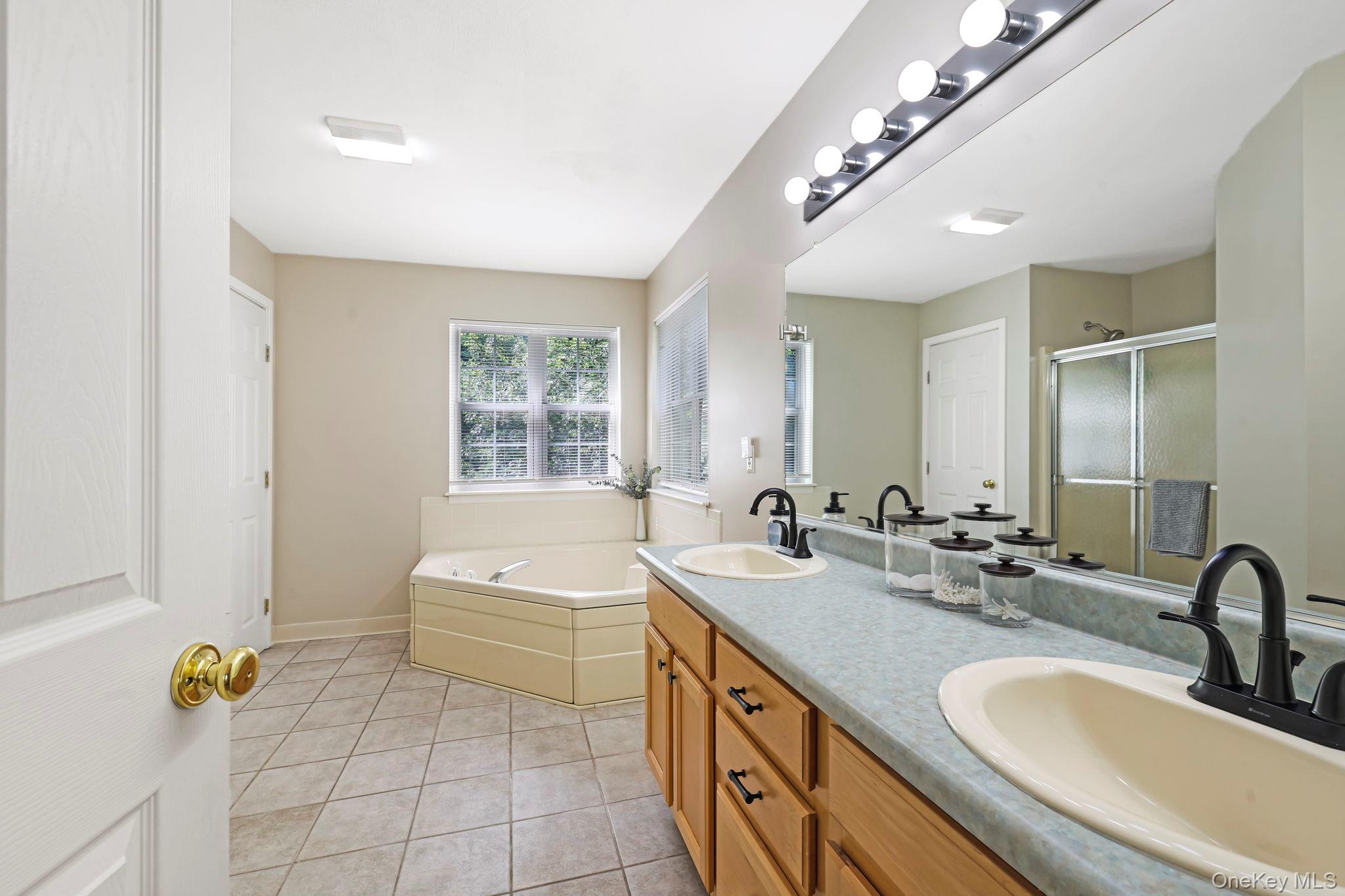 44 Ramblewood Drive Property Photo 19
