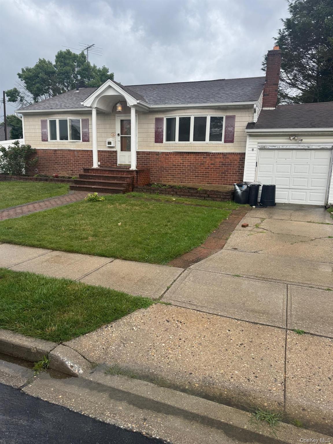 14 Larch Street Property Photo 1