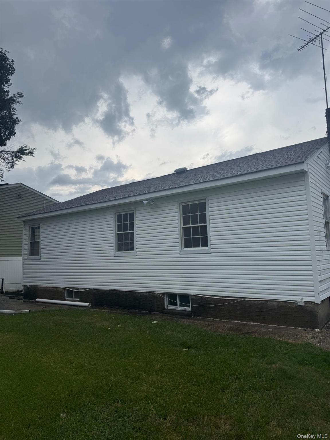 14 Larch Street Property Photo 10
