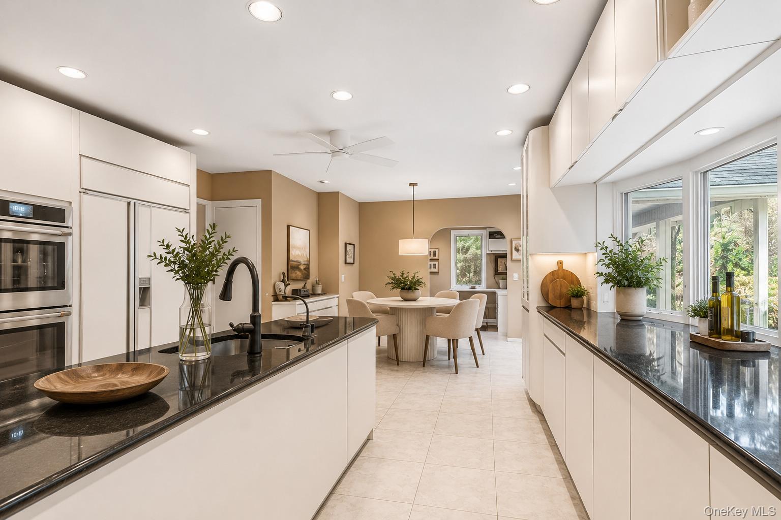 18 Crescent Road Property Photo 6