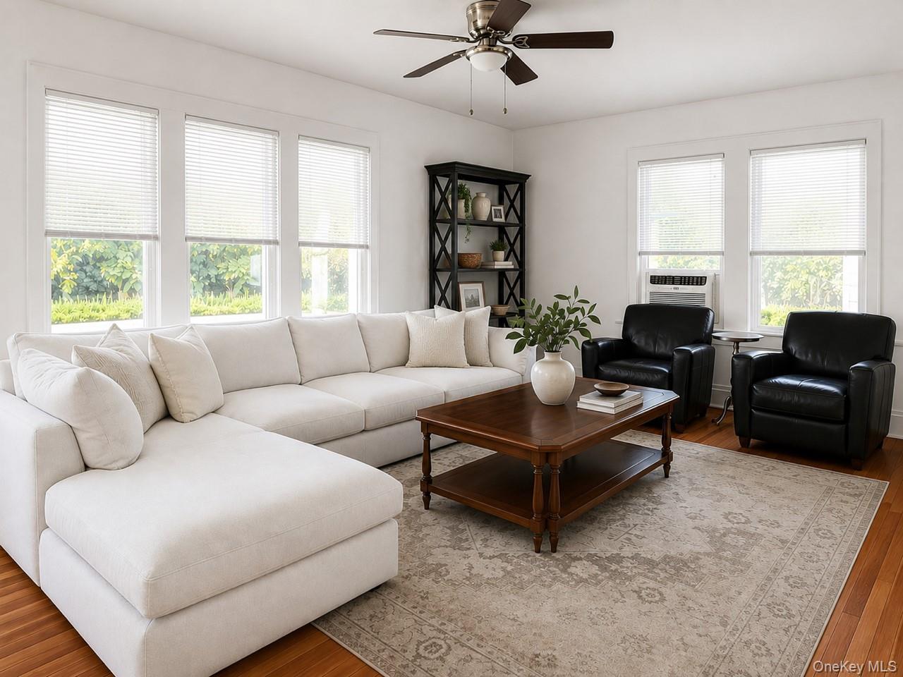 15 S Bay Avenue Property Photo 7