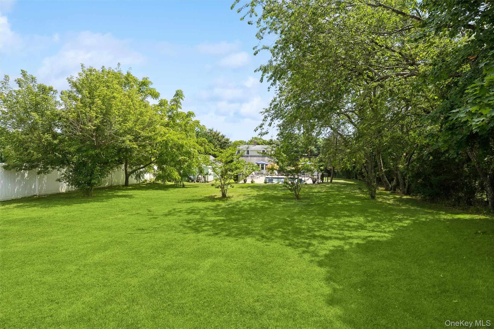 15 S Bay Avenue Property Photo 27