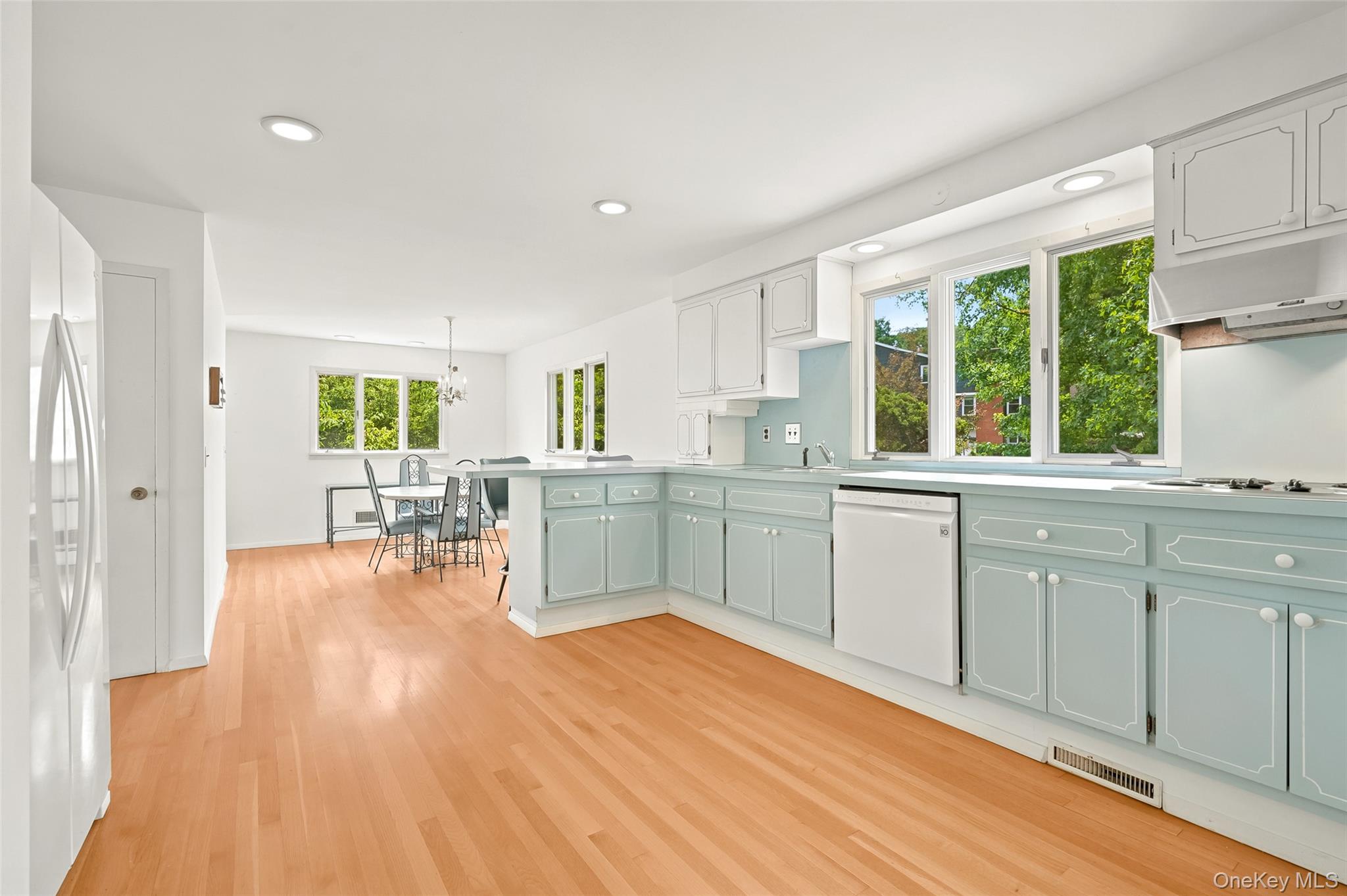8 Palma Drive Property Photo 10