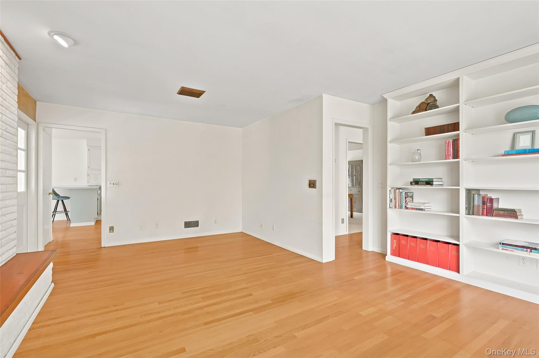 8 Palma Drive Property Photo 14