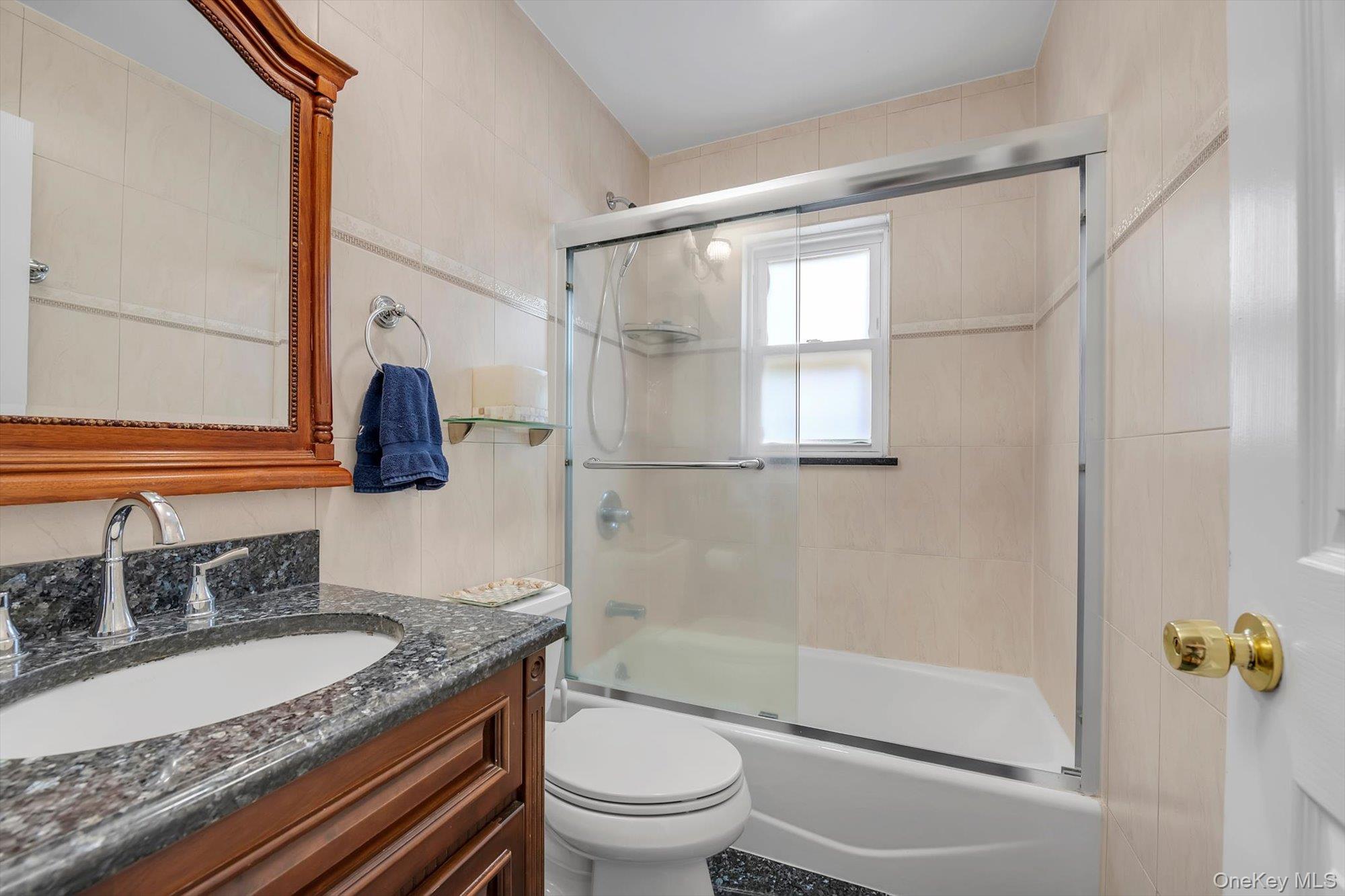 276 85th Avenue Property Photo 10