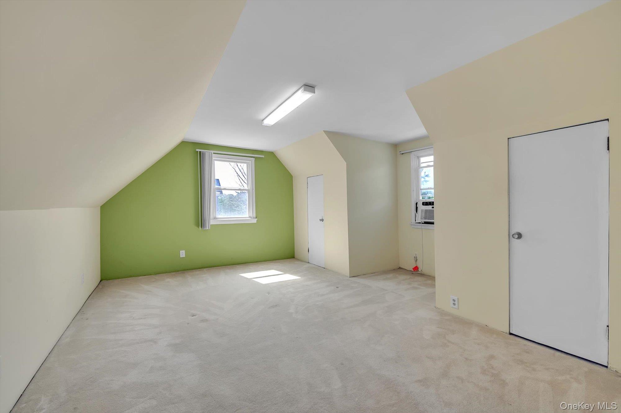 276 85th Avenue Property Photo 12