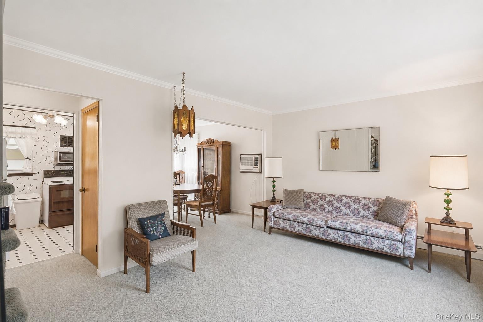 695 Eileen Court Property Photo 3
