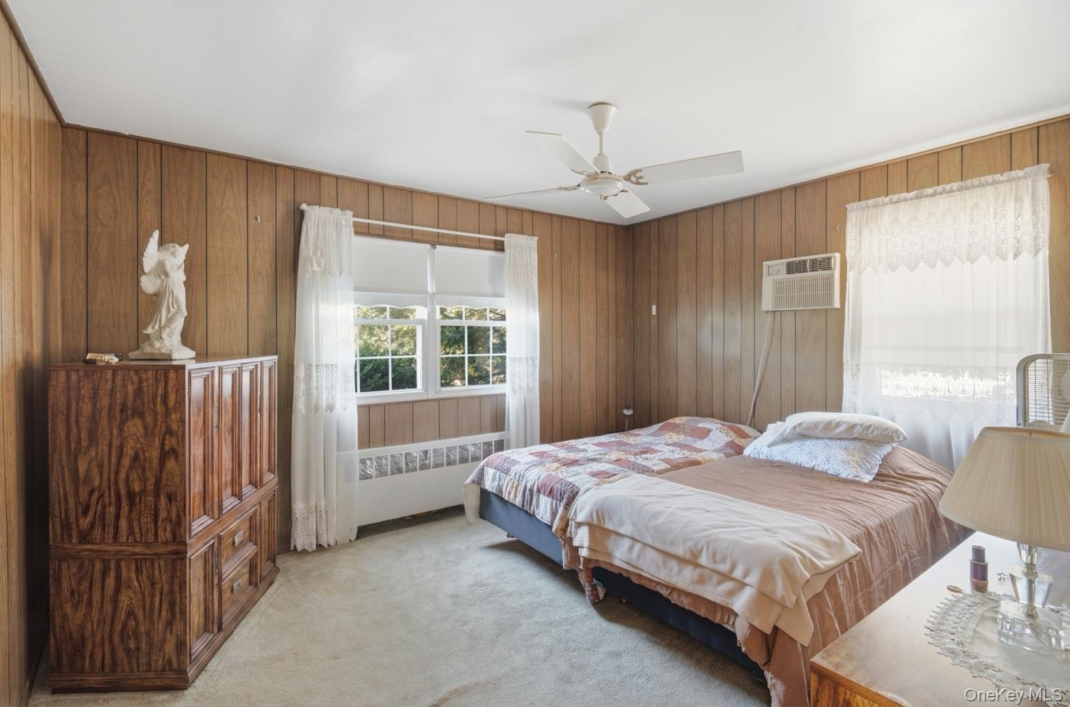 695 Eileen Court Property Photo 10