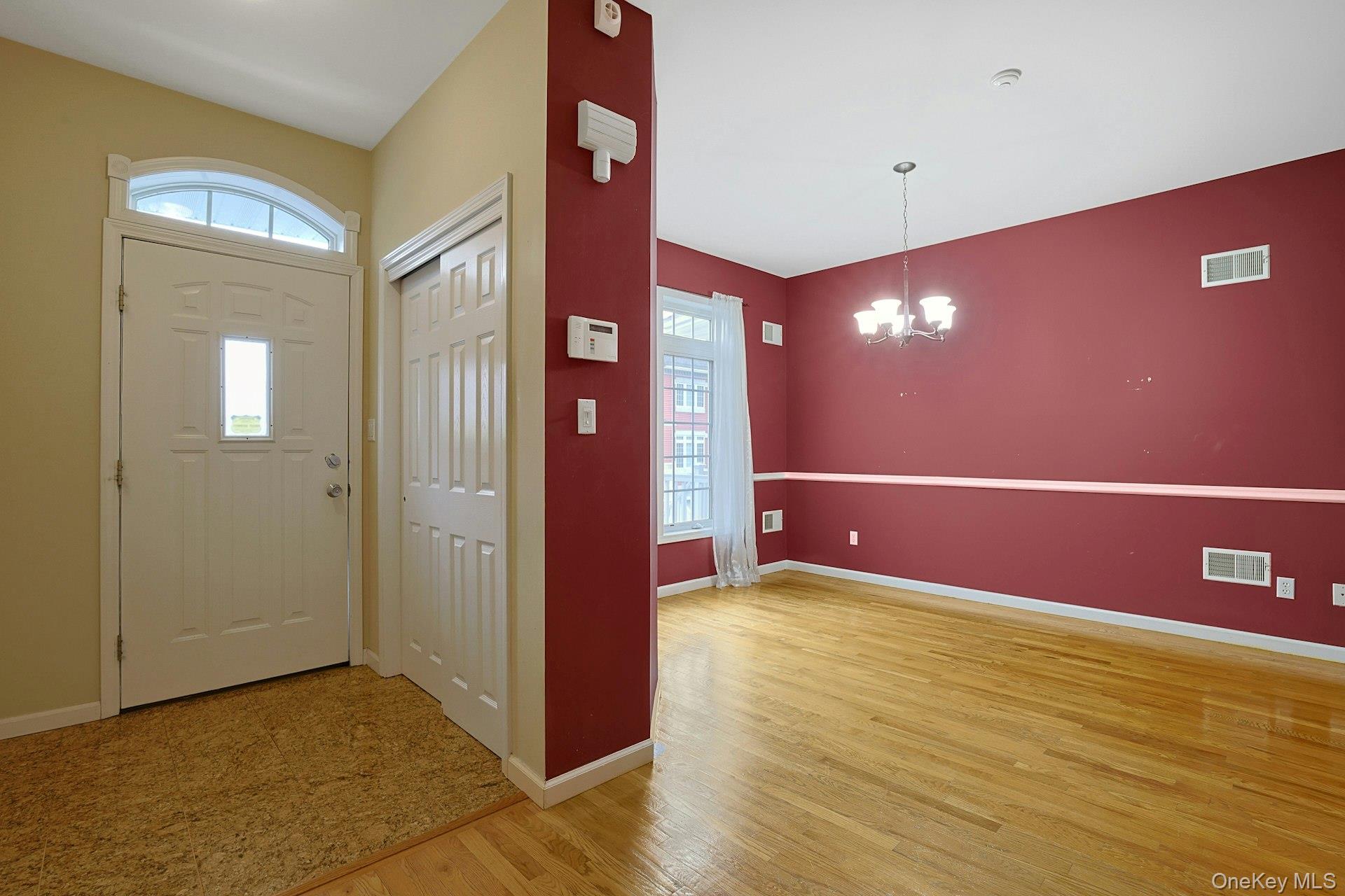 60 Alexander Court Property Photo 3