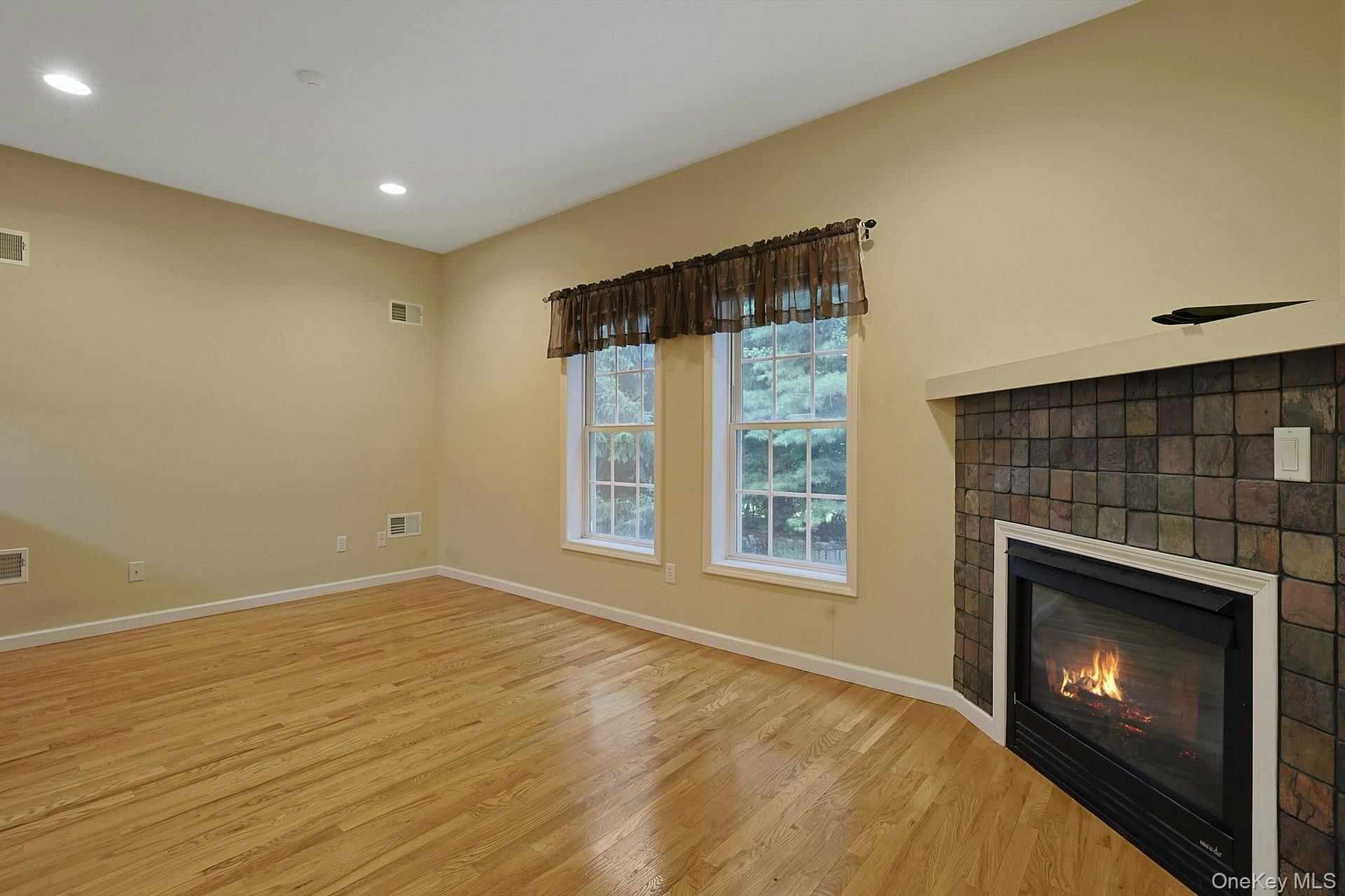 60 Alexander Court Property Photo 15