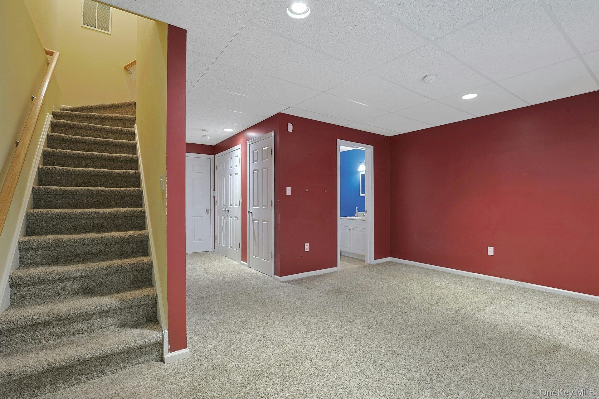 60 Alexander Court Property Photo 25