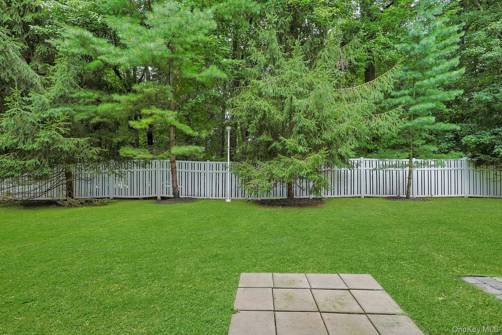60 Alexander Court Property Photo 31
