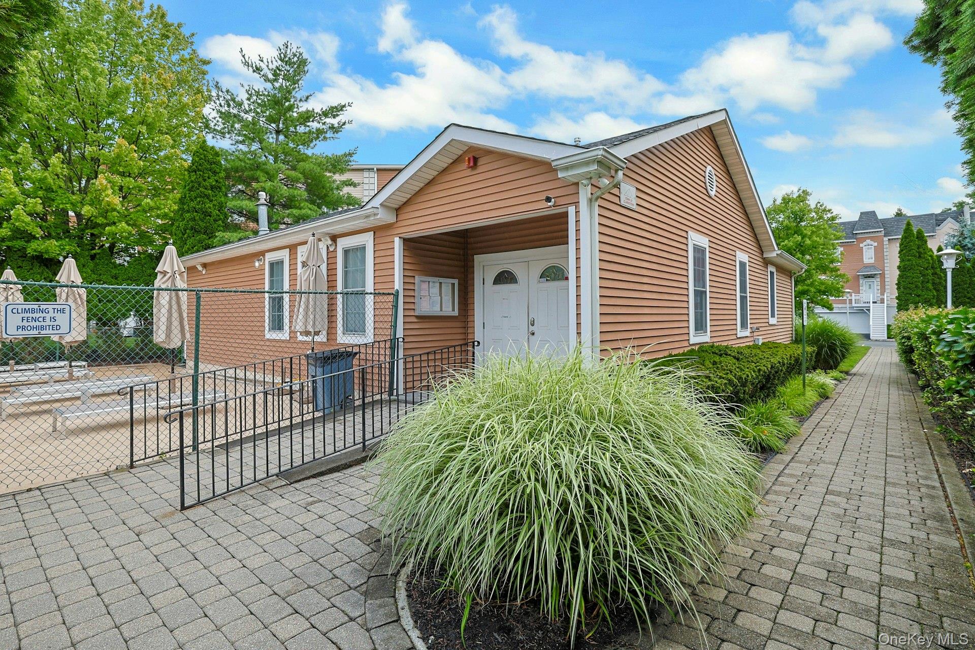 60 Alexander Court Property Photo 37