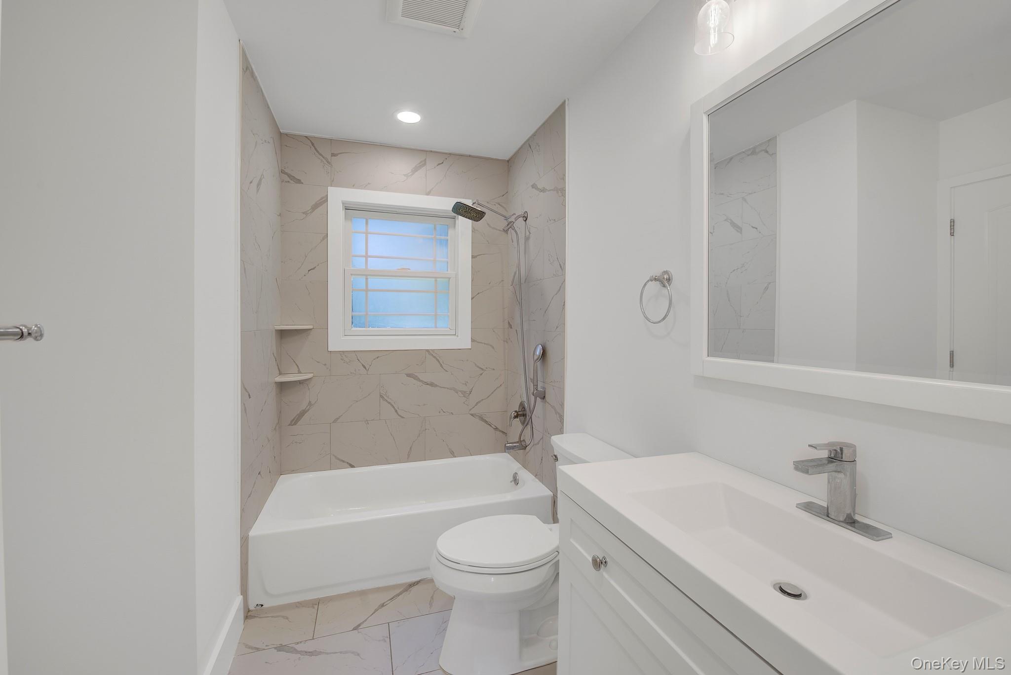 10 Shenandoah Boulevard Property Photo 12