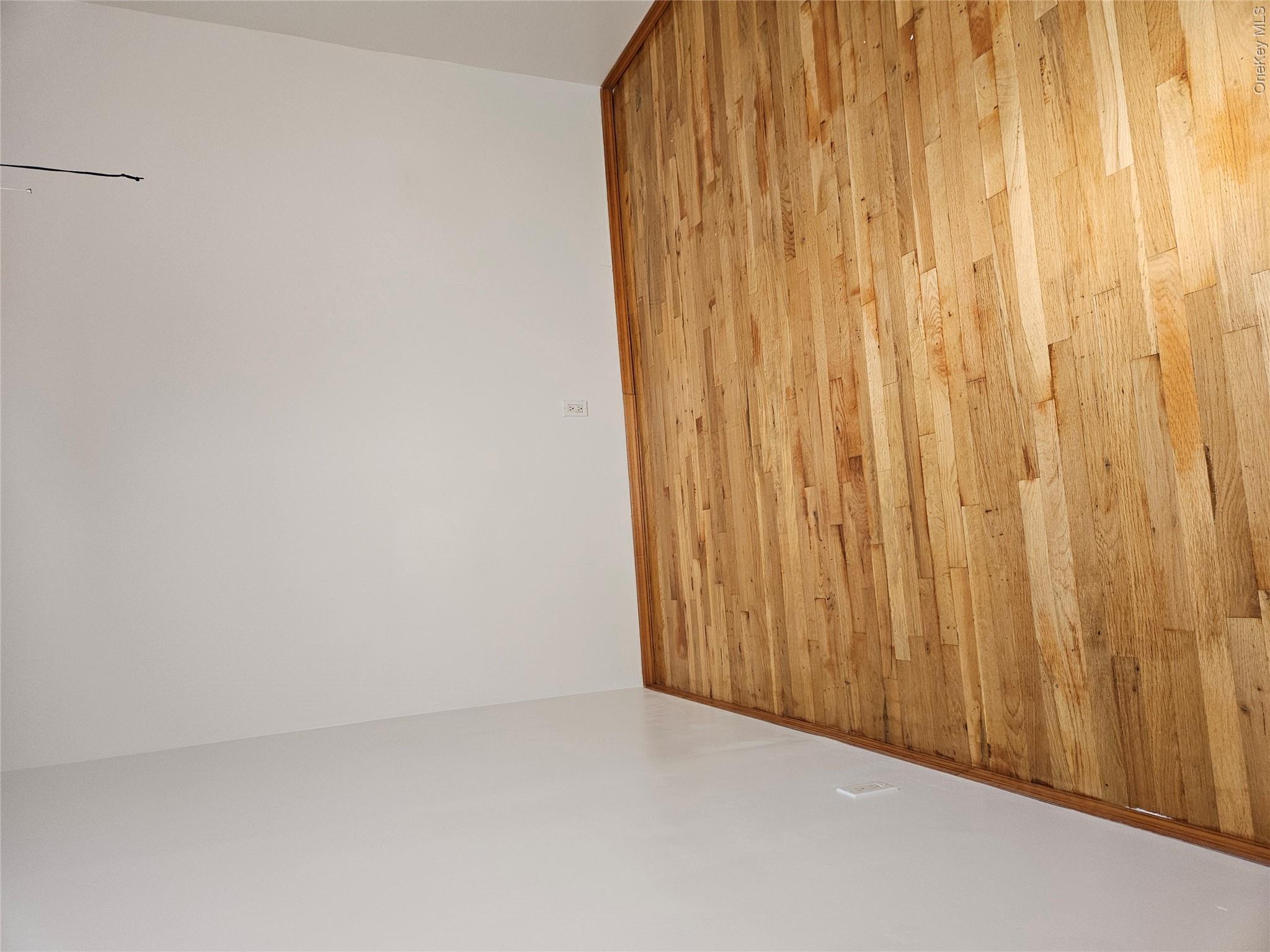 1023 Mcdonald Avenue 2f Property Photo 2