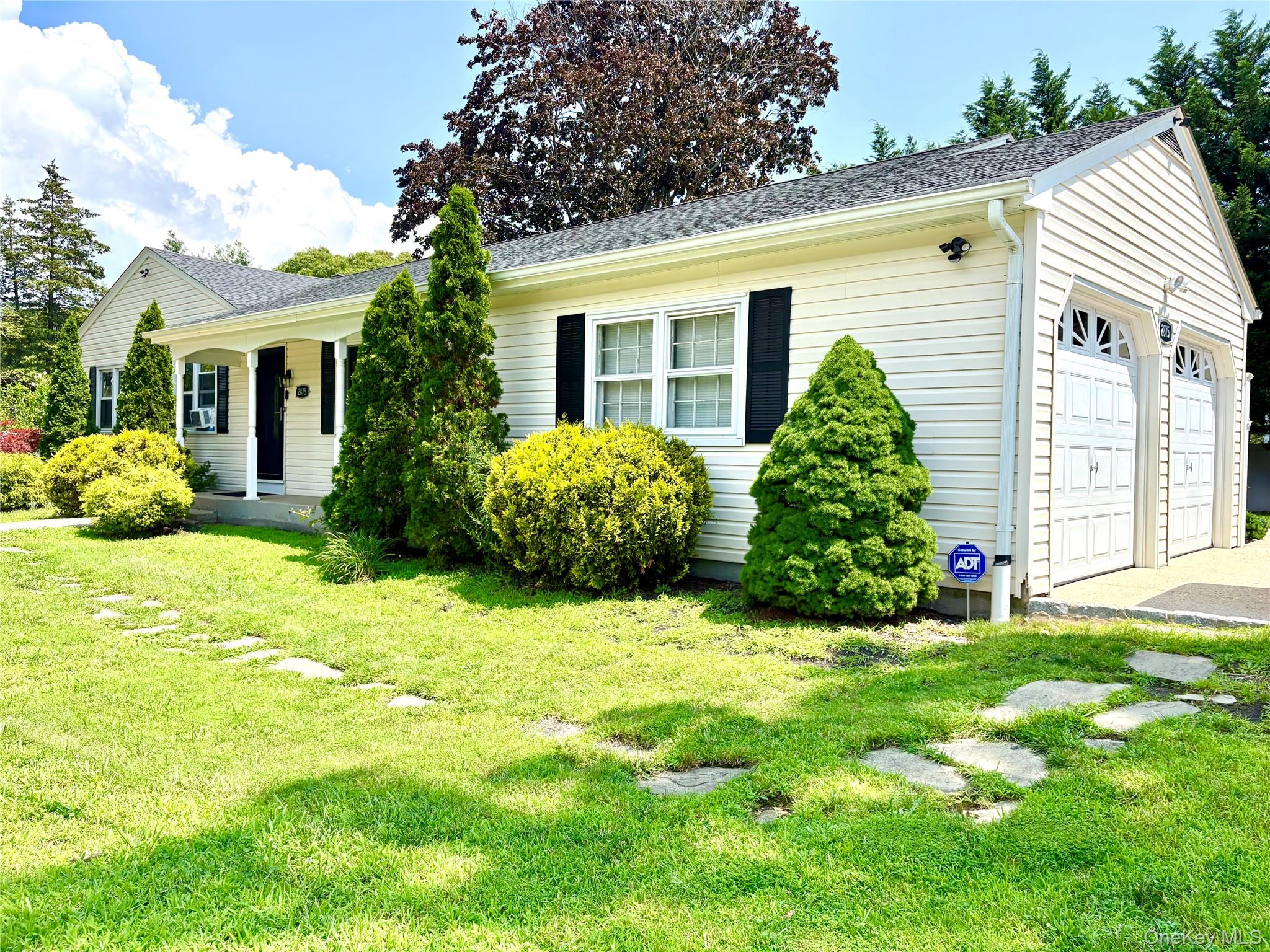 2875 Ocean Avenue Property Photo 2