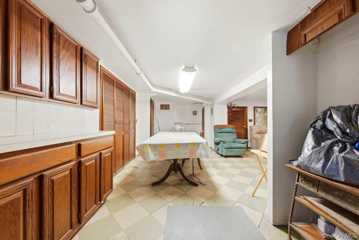 19 Ridgewood Avenue Property Photo 28