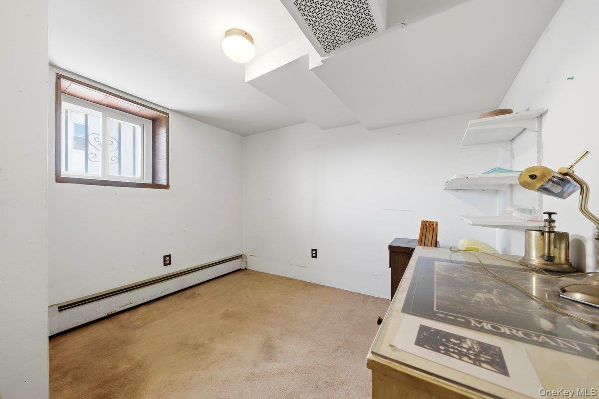 19 Ridgewood Avenue Property Photo 31