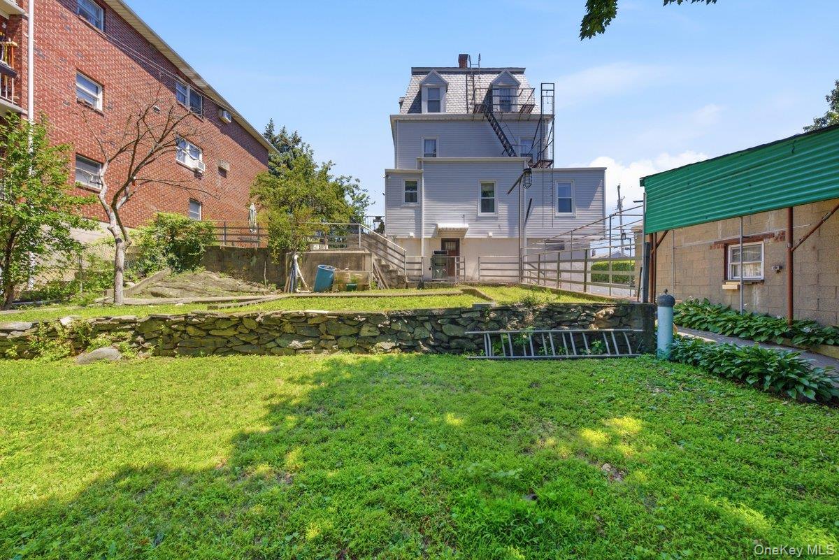 19 Ridgewood Avenue Property Photo 36