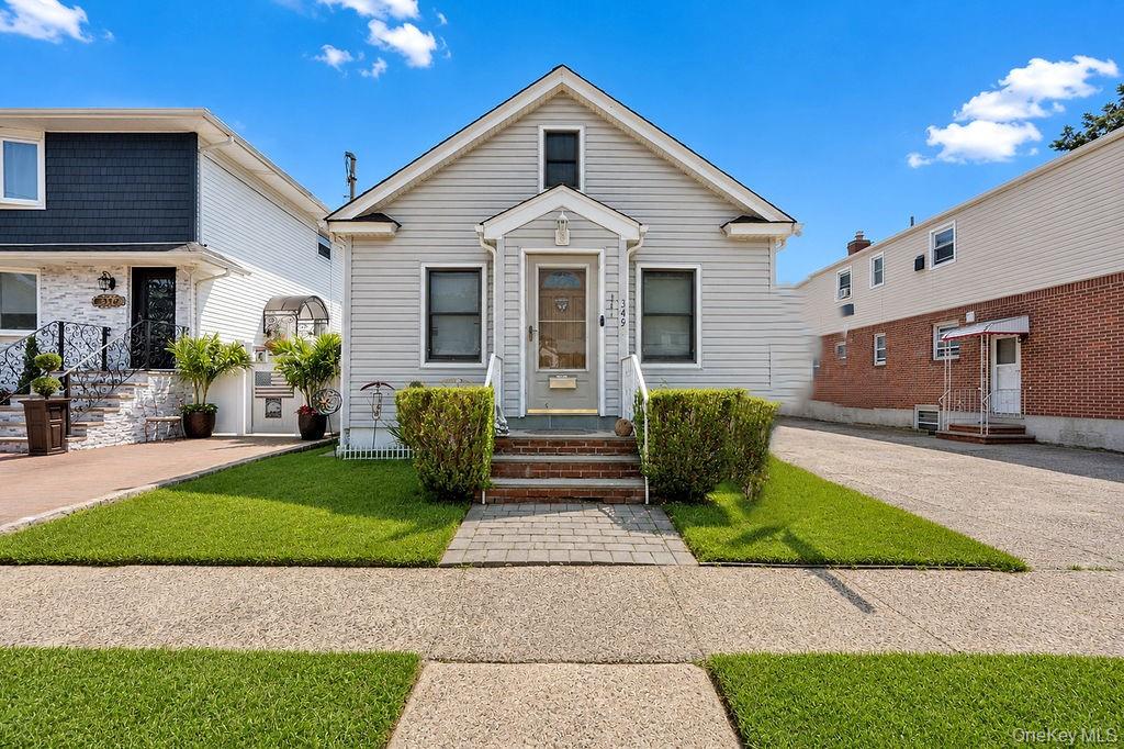 349 Werns Avenue Property Photo 1