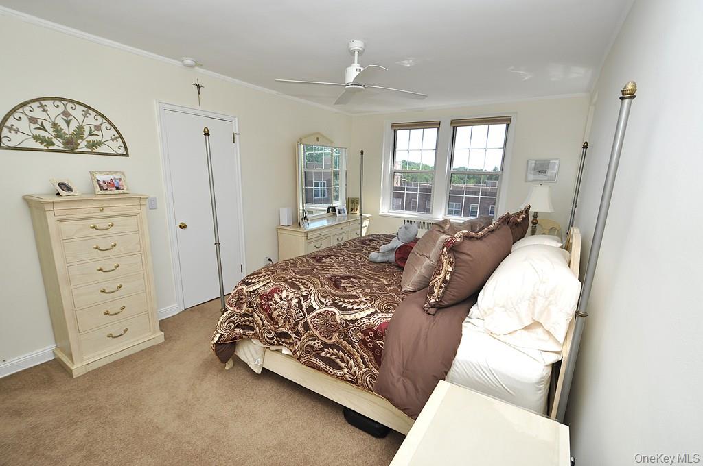 253 Garth Road 6f Property Photo 19