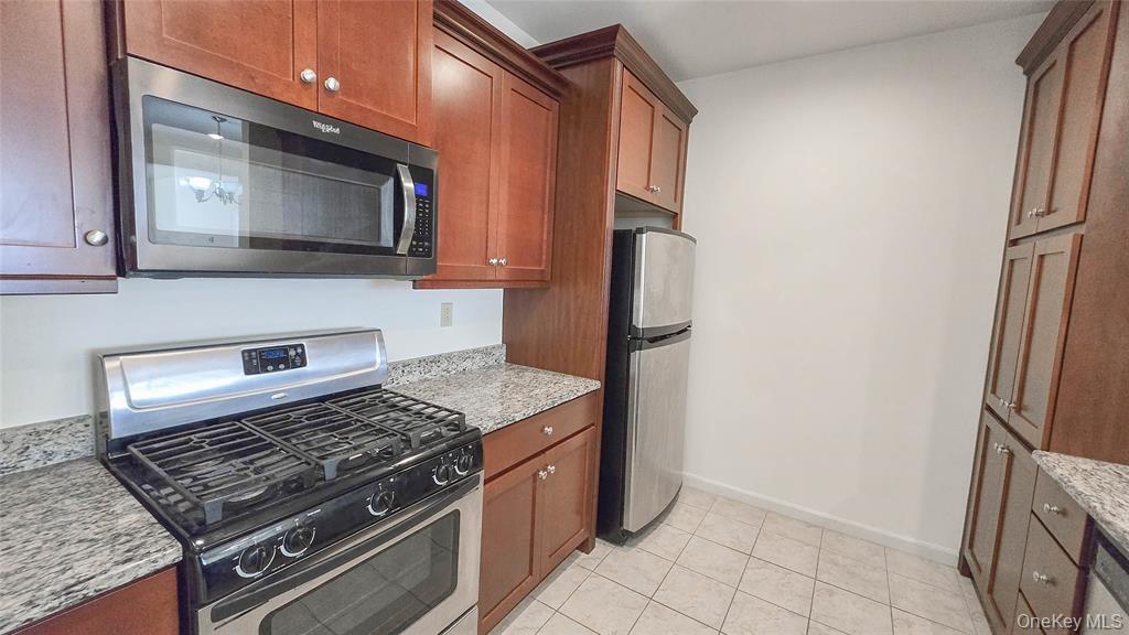 106 Canter Court Property Photo 2