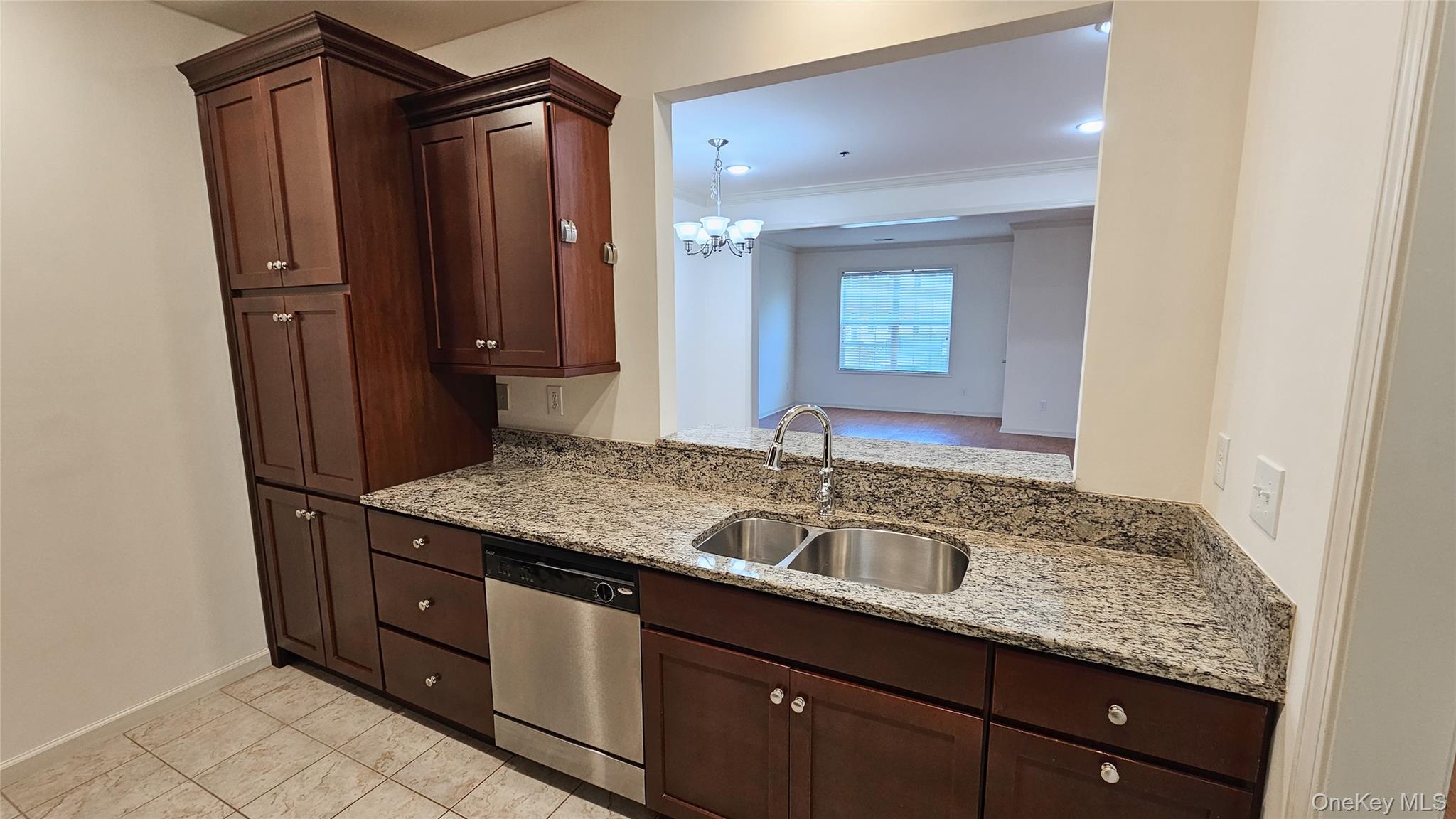 106 Canter Court Property Photo 3
