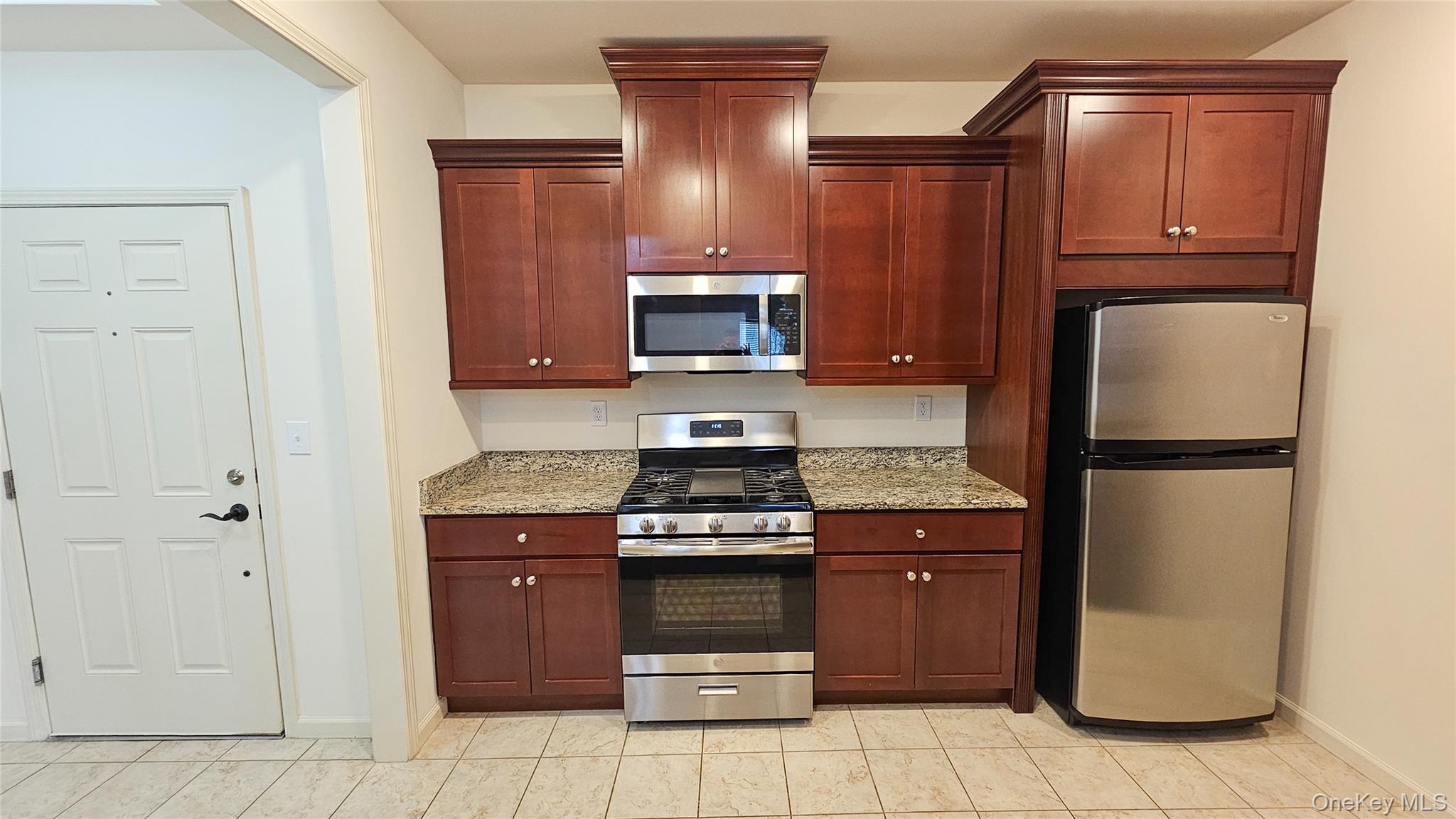 106 Canter Court Property Photo 18