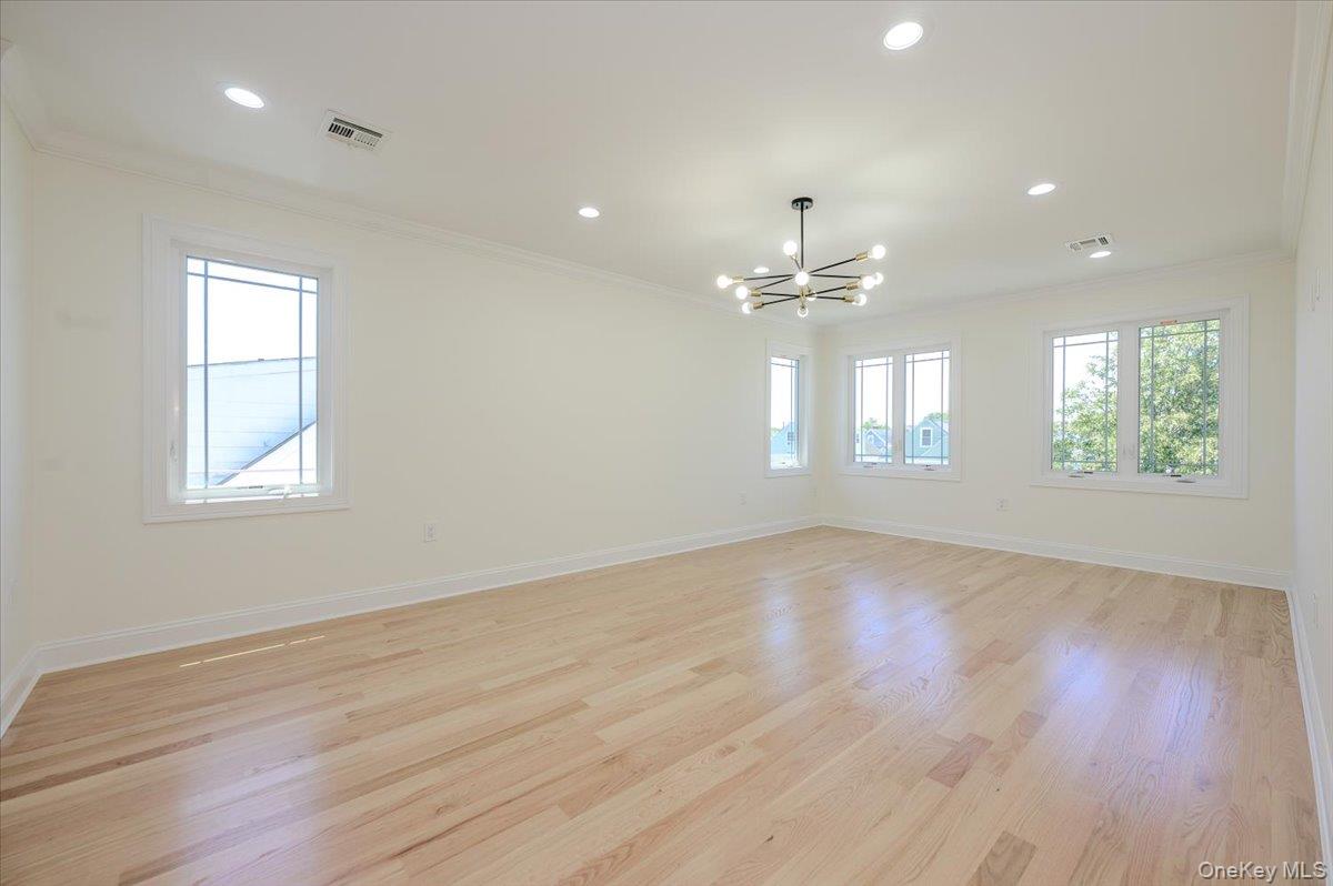64 Landau Avenue Property Photo 16