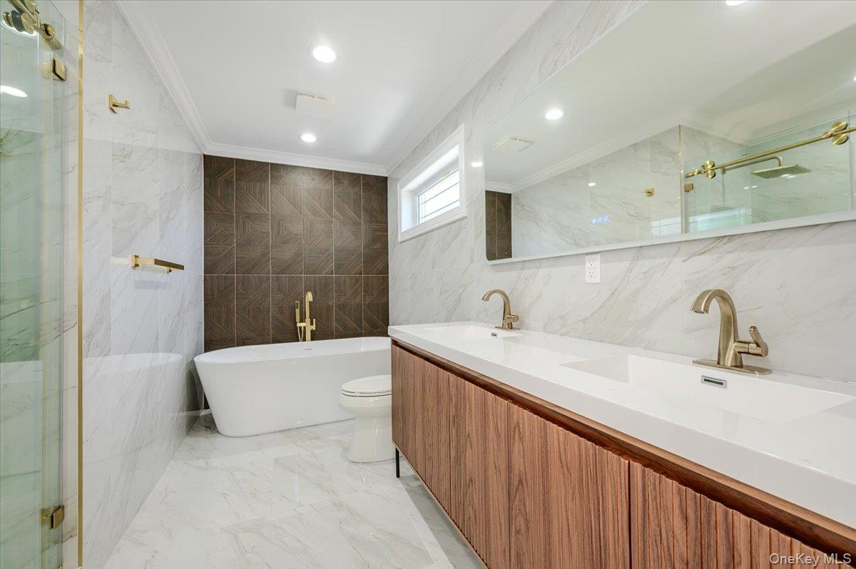 64 Landau Avenue Property Photo 18