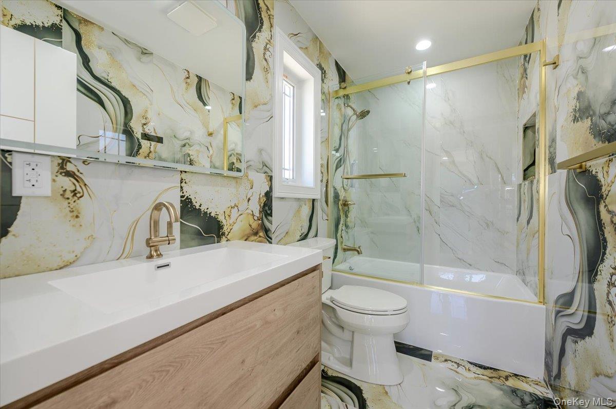64 Landau Avenue Property Photo 27