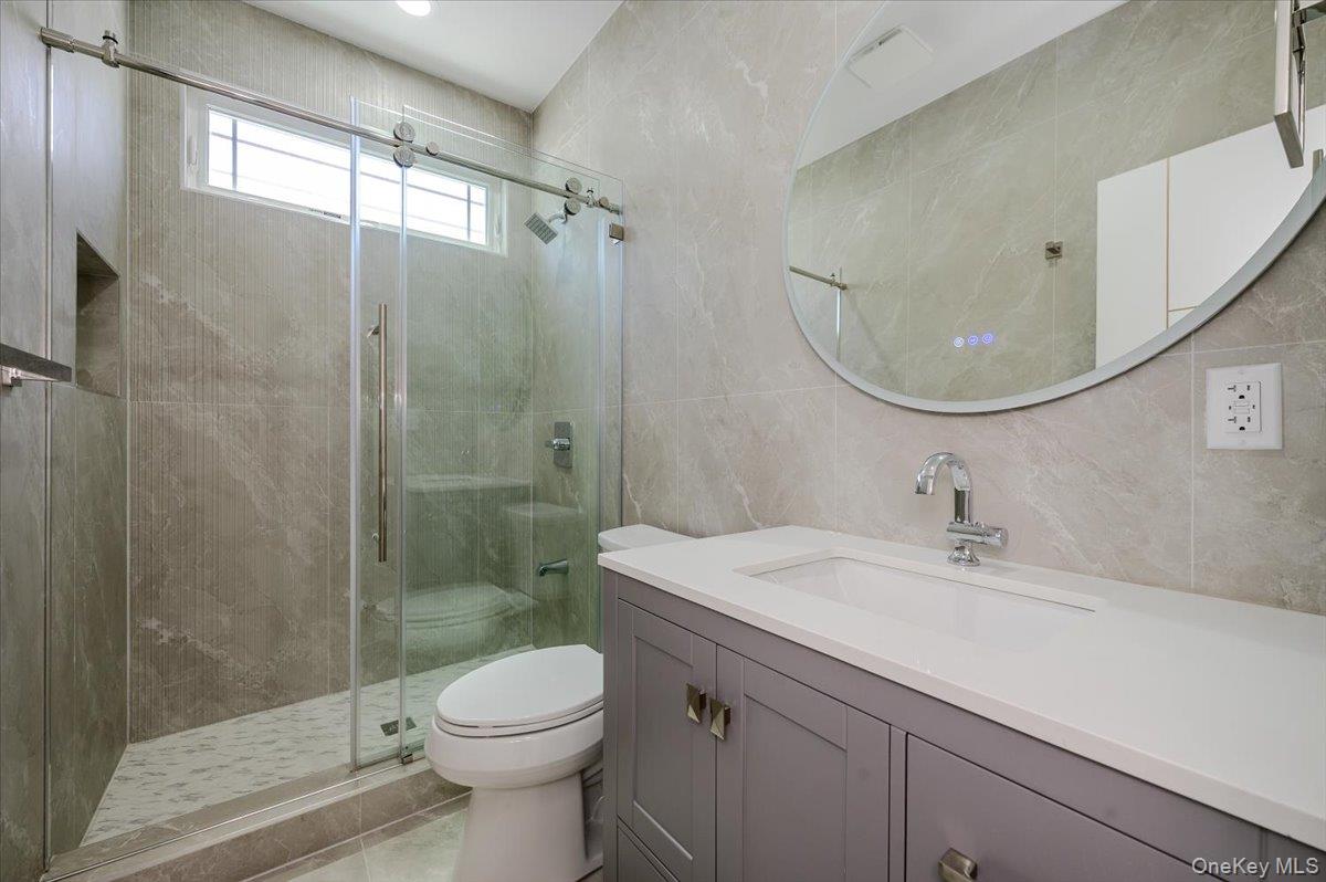 64 Landau Avenue Property Photo 29