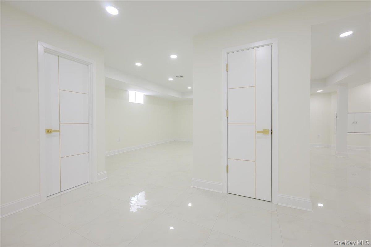 64 Landau Avenue Property Photo 32