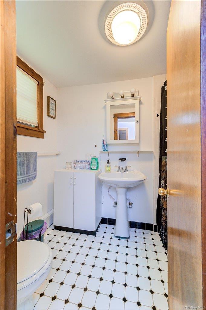 10-12 Woodlea Road Property Photo 15