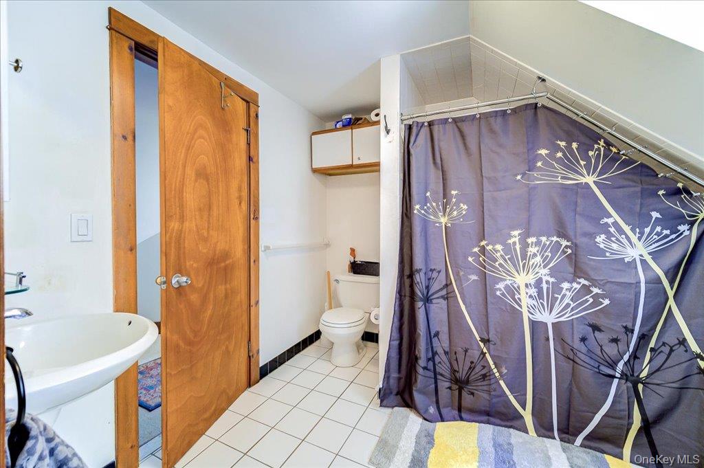 10-12 Woodlea Road Property Photo 19