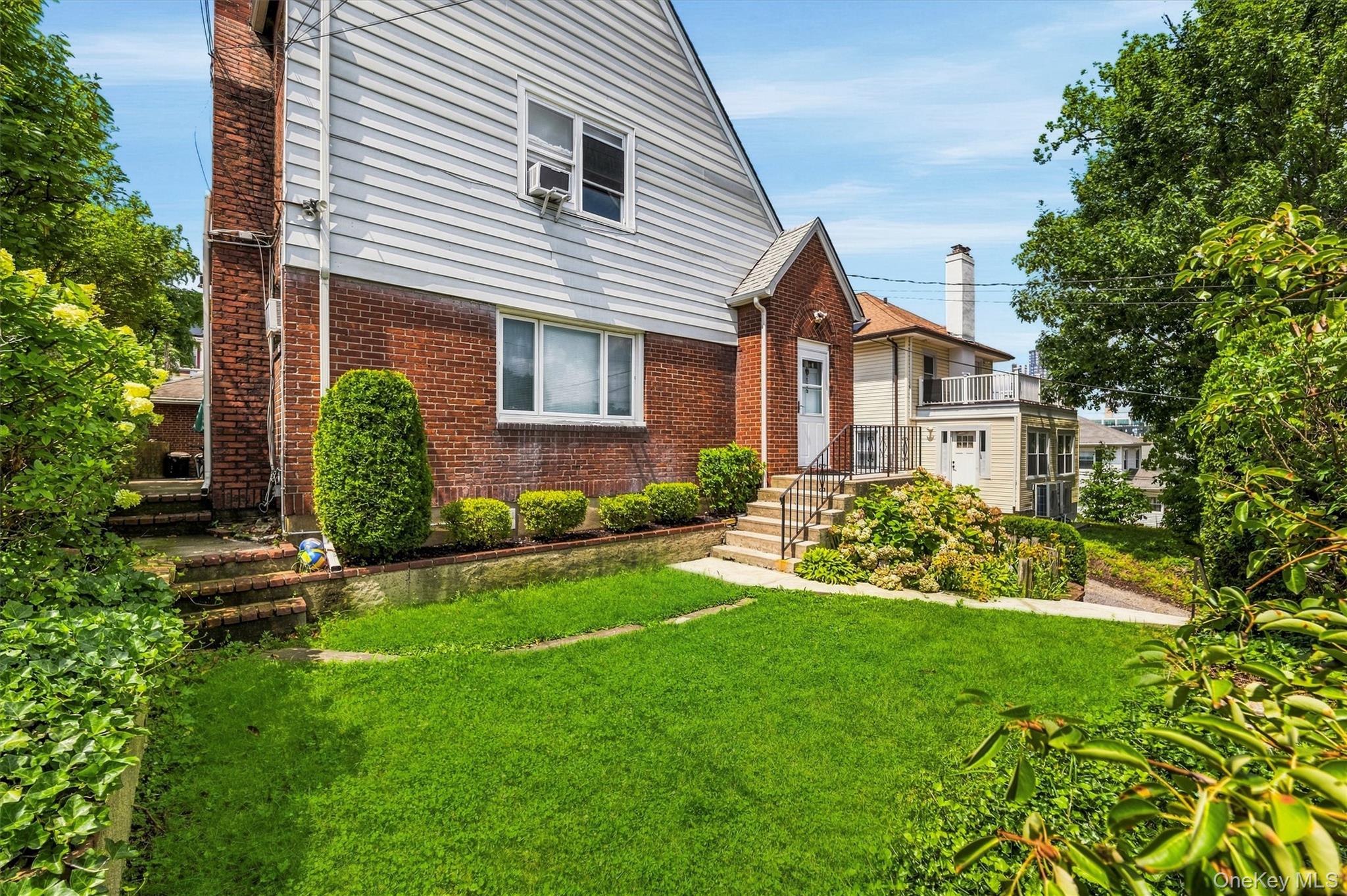 165 Hale Avenue Property Photo 2