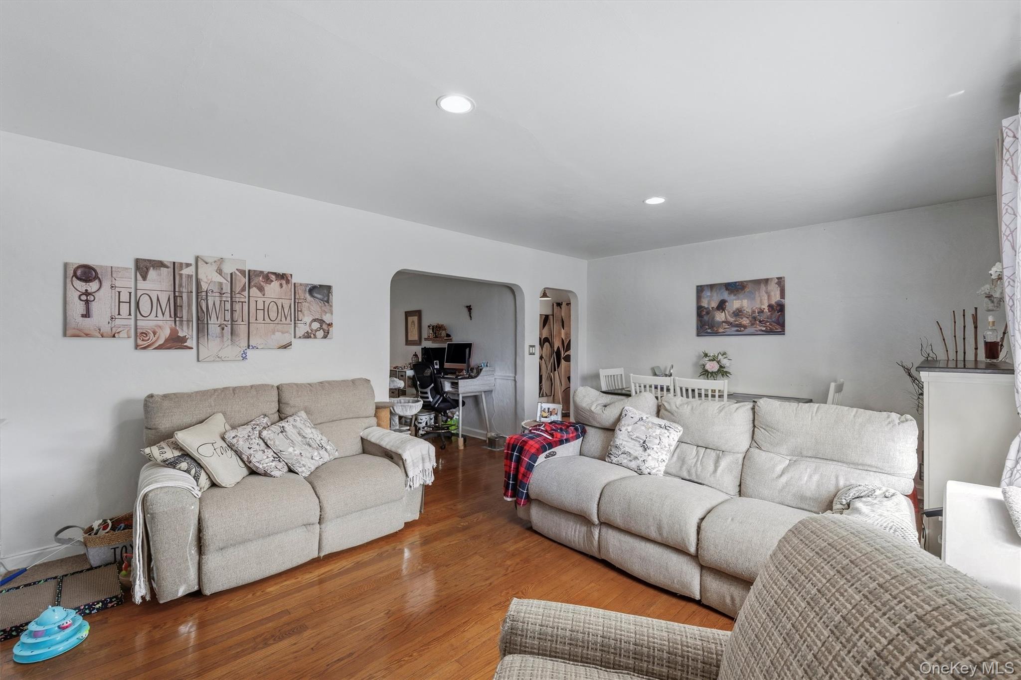 165 Hale Avenue Property Photo 28