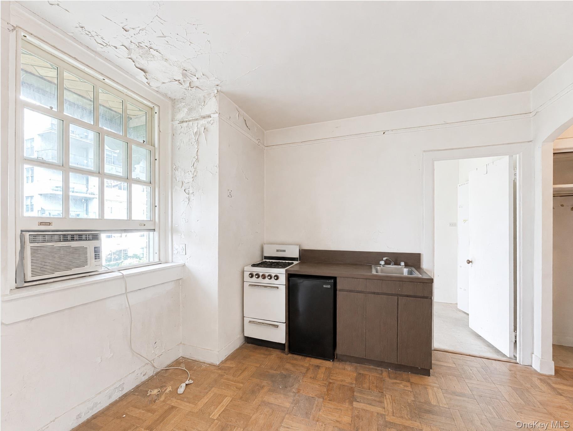 509 E 77th Street 6o Property Photo 7