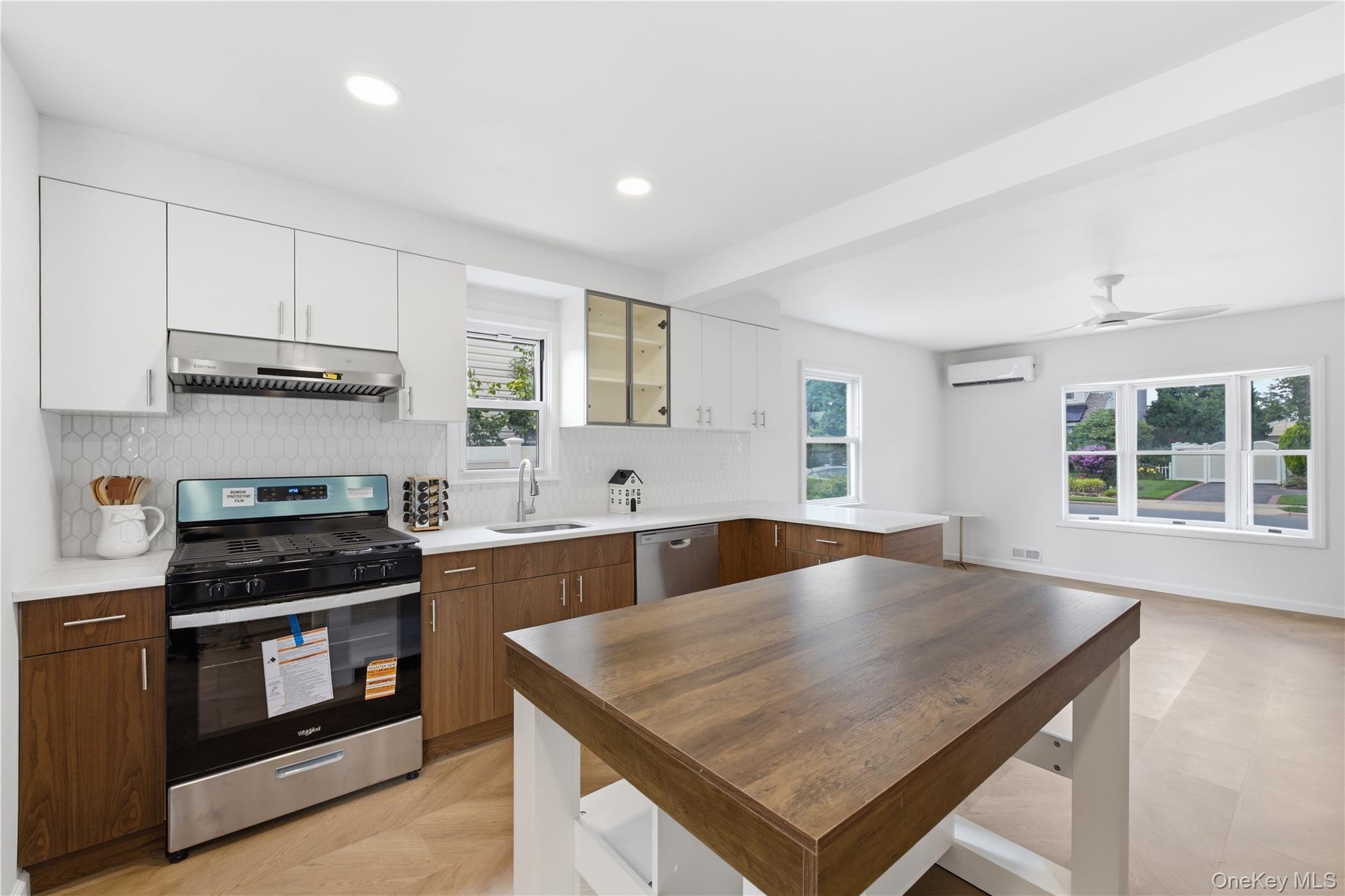 43 Nassau Avenue Property Photo 4