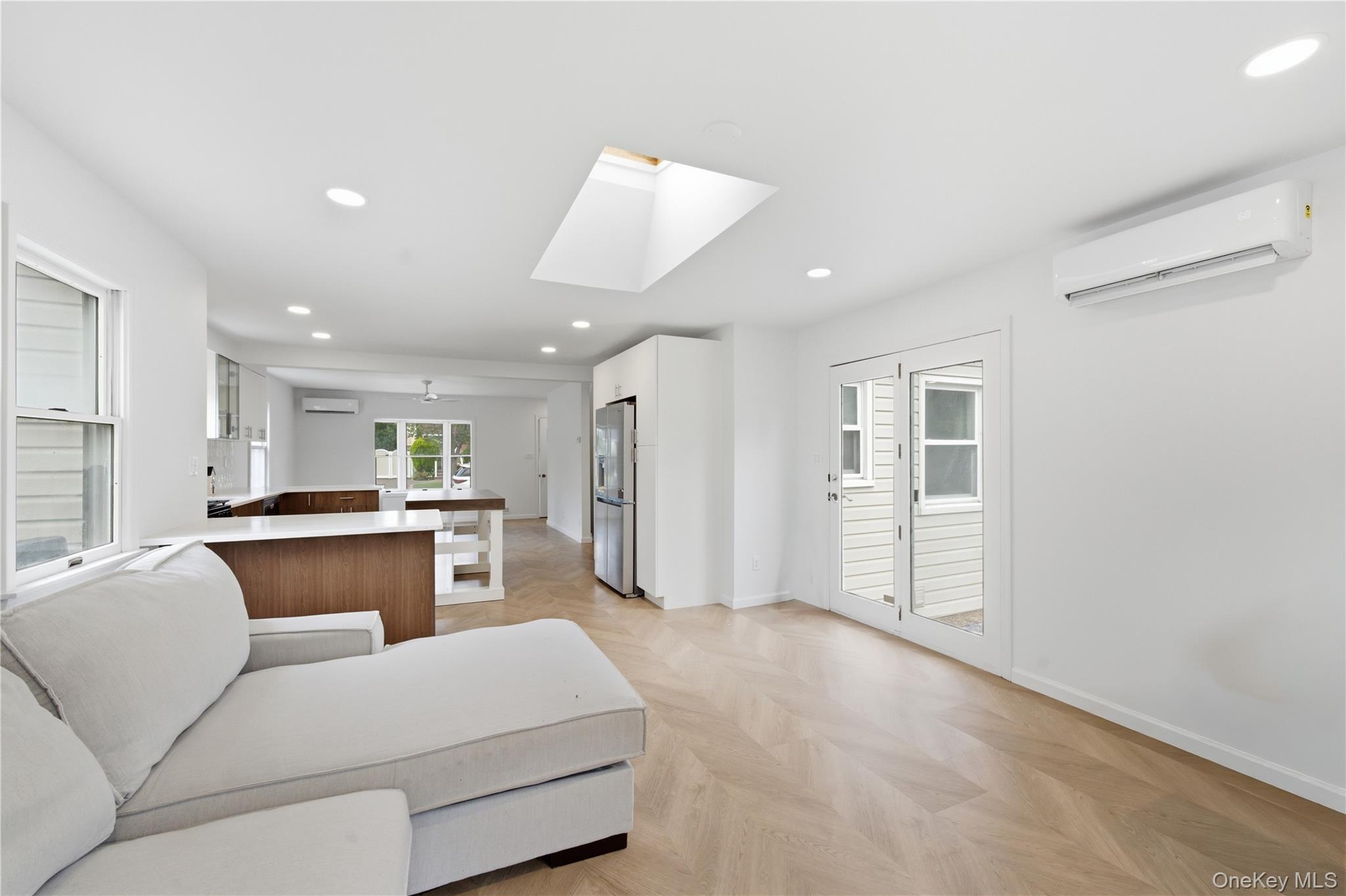 43 Nassau Avenue Property Photo 5