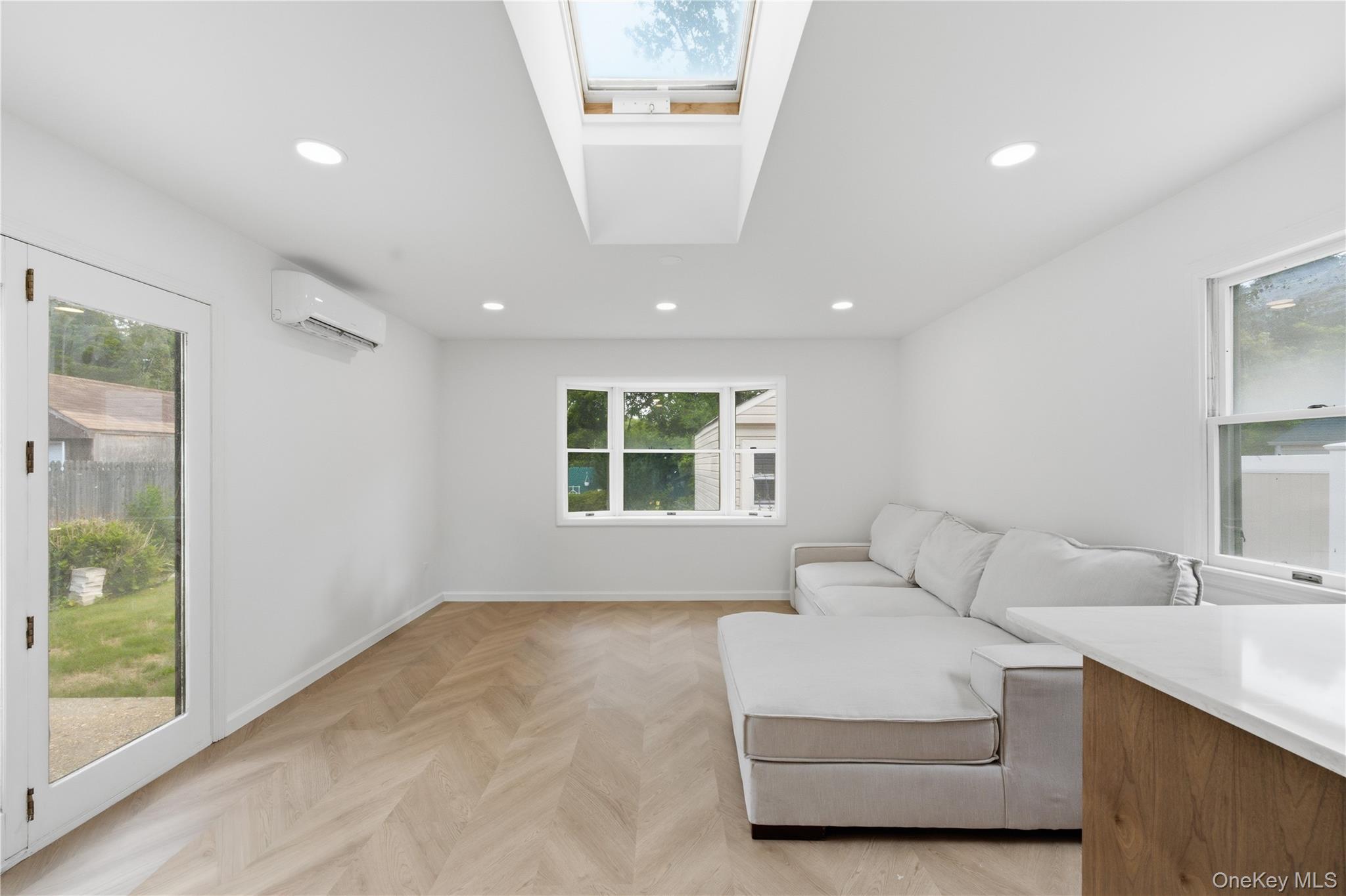43 Nassau Avenue Property Photo 6