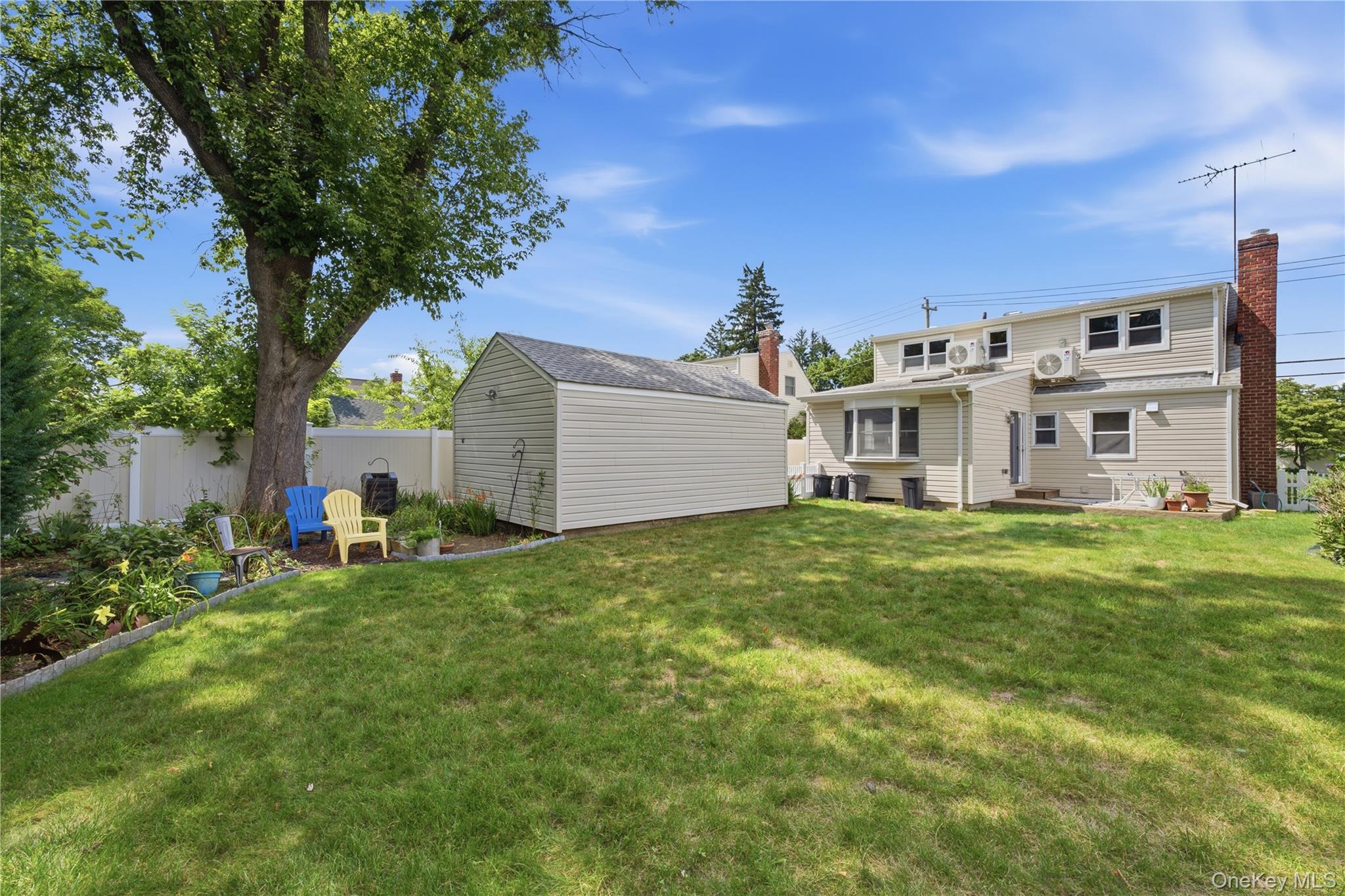 43 Nassau Avenue Property Photo 17