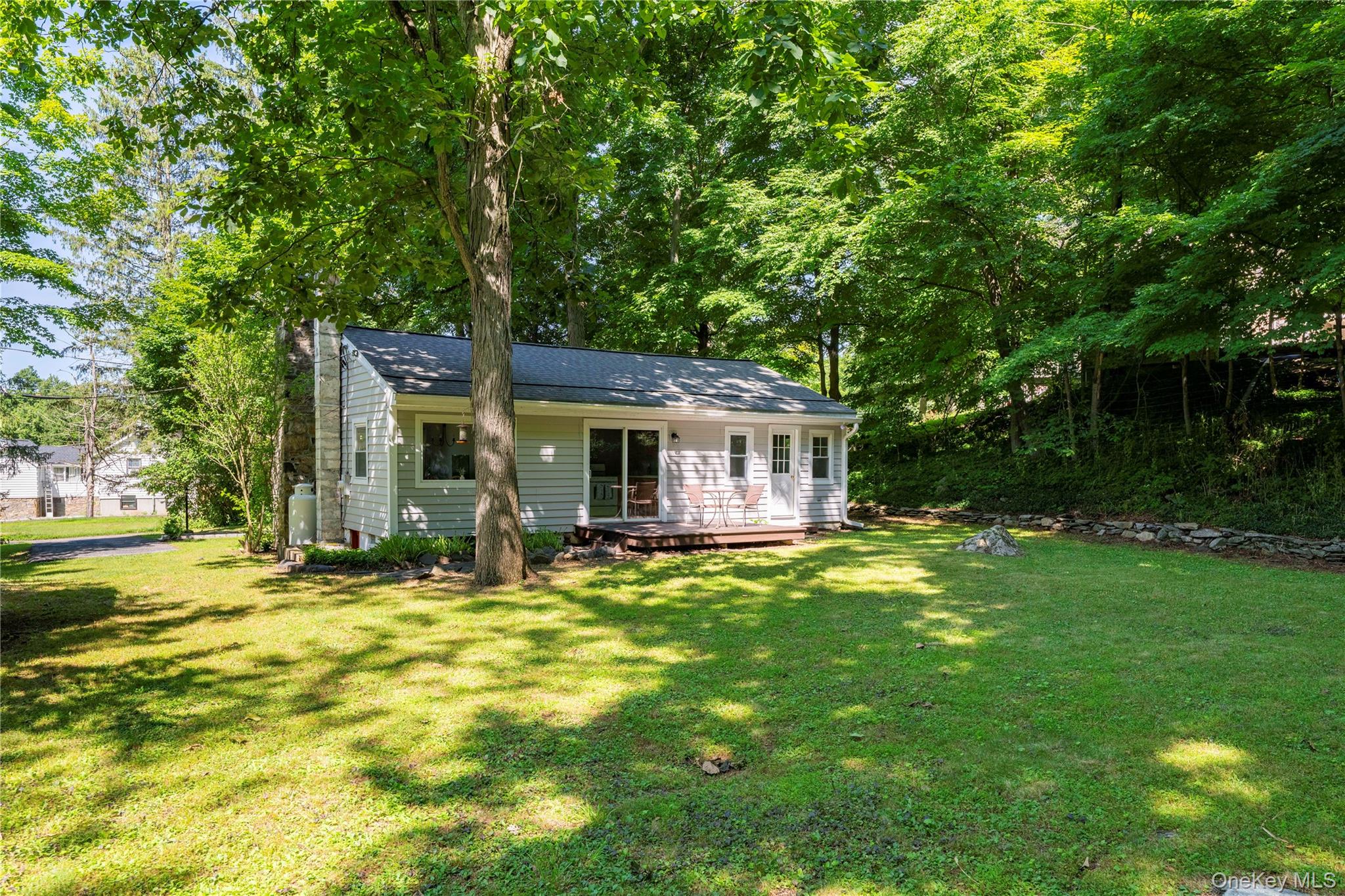 6 Hemlock Trail Court Property Photo 14