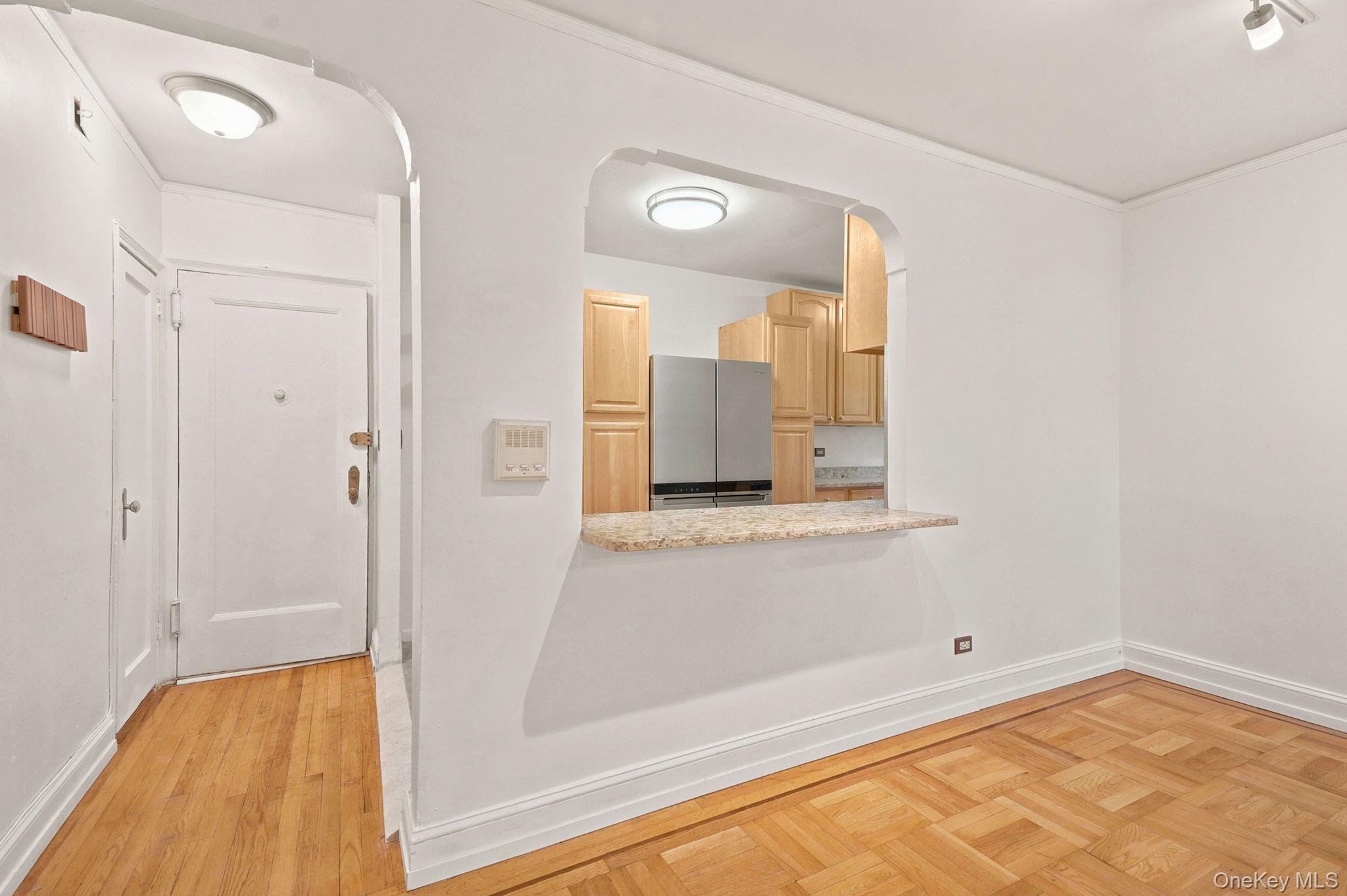 2160 Bronx Park 6j Property Photo 7