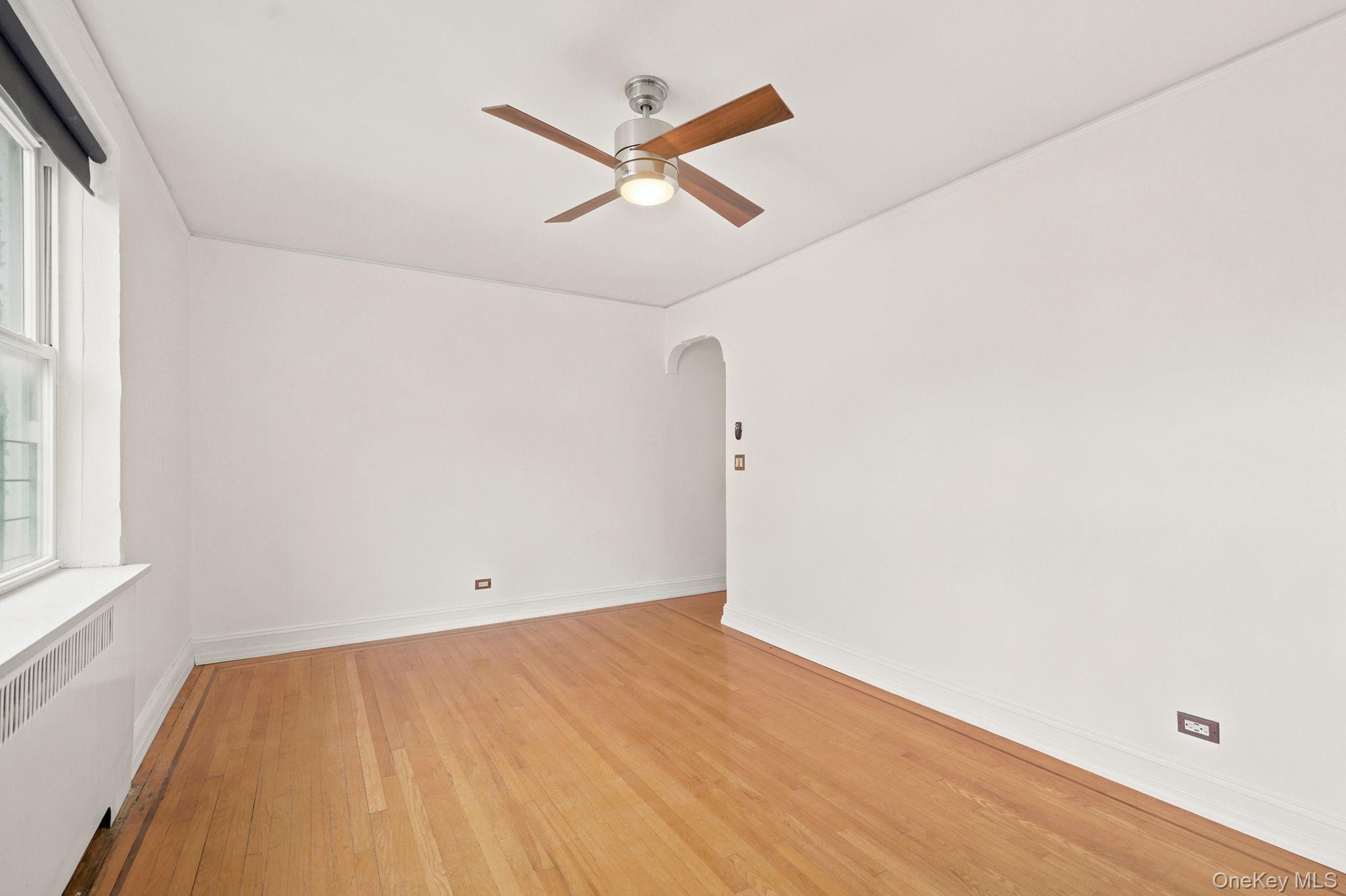 2160 Bronx Park 6j Property Photo 14