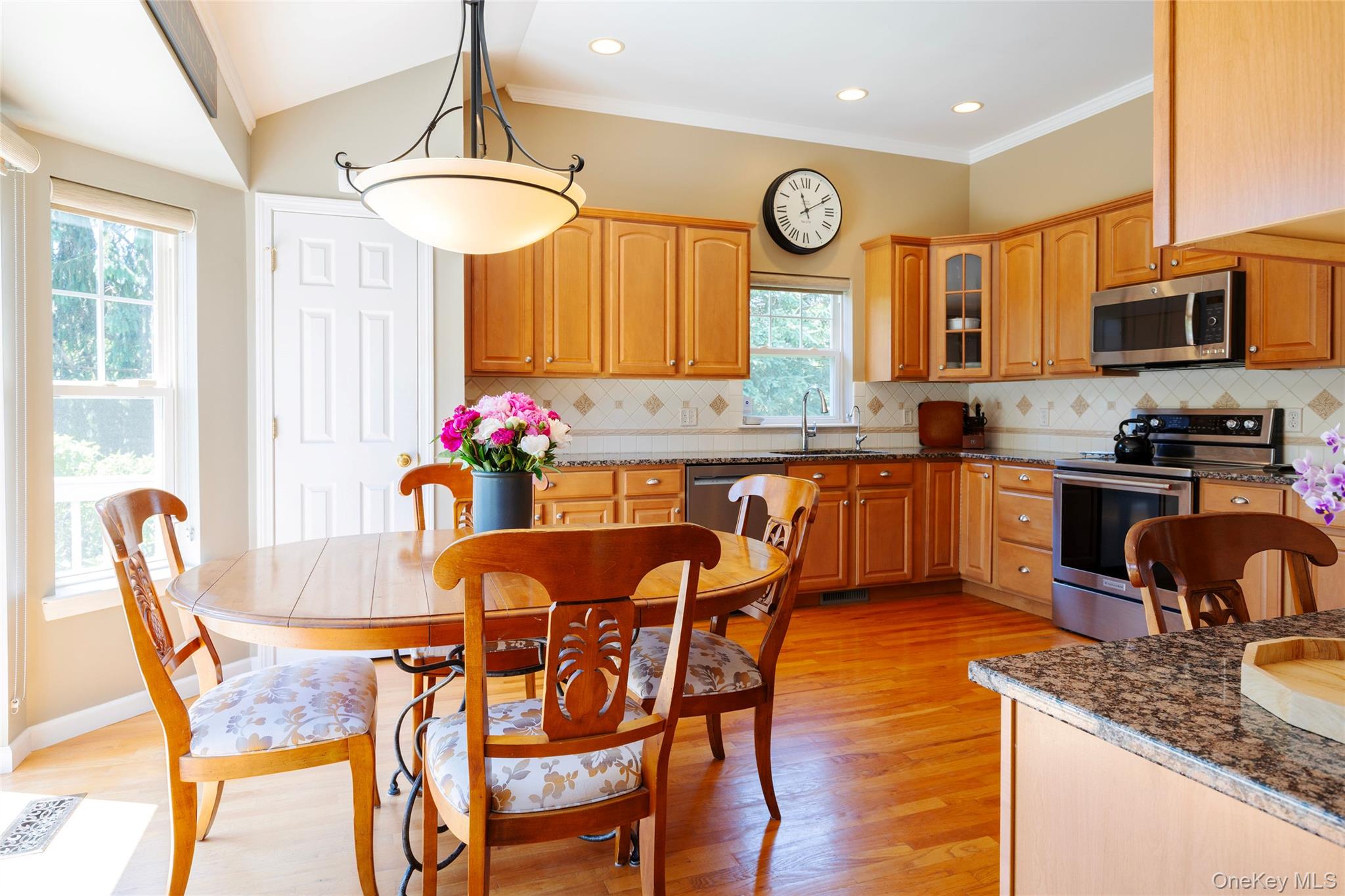 5 Equestrian Way Property Photo 15