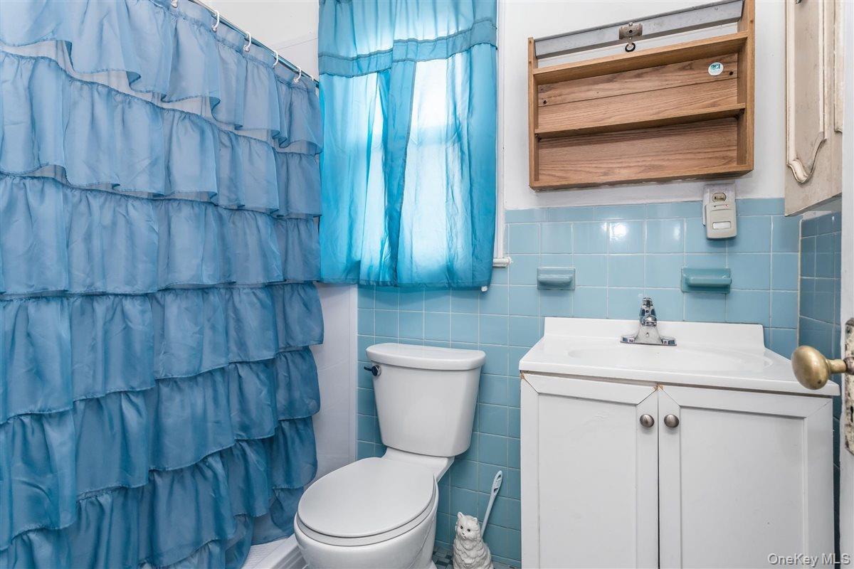 144 Sycamore Street Property Photo 9