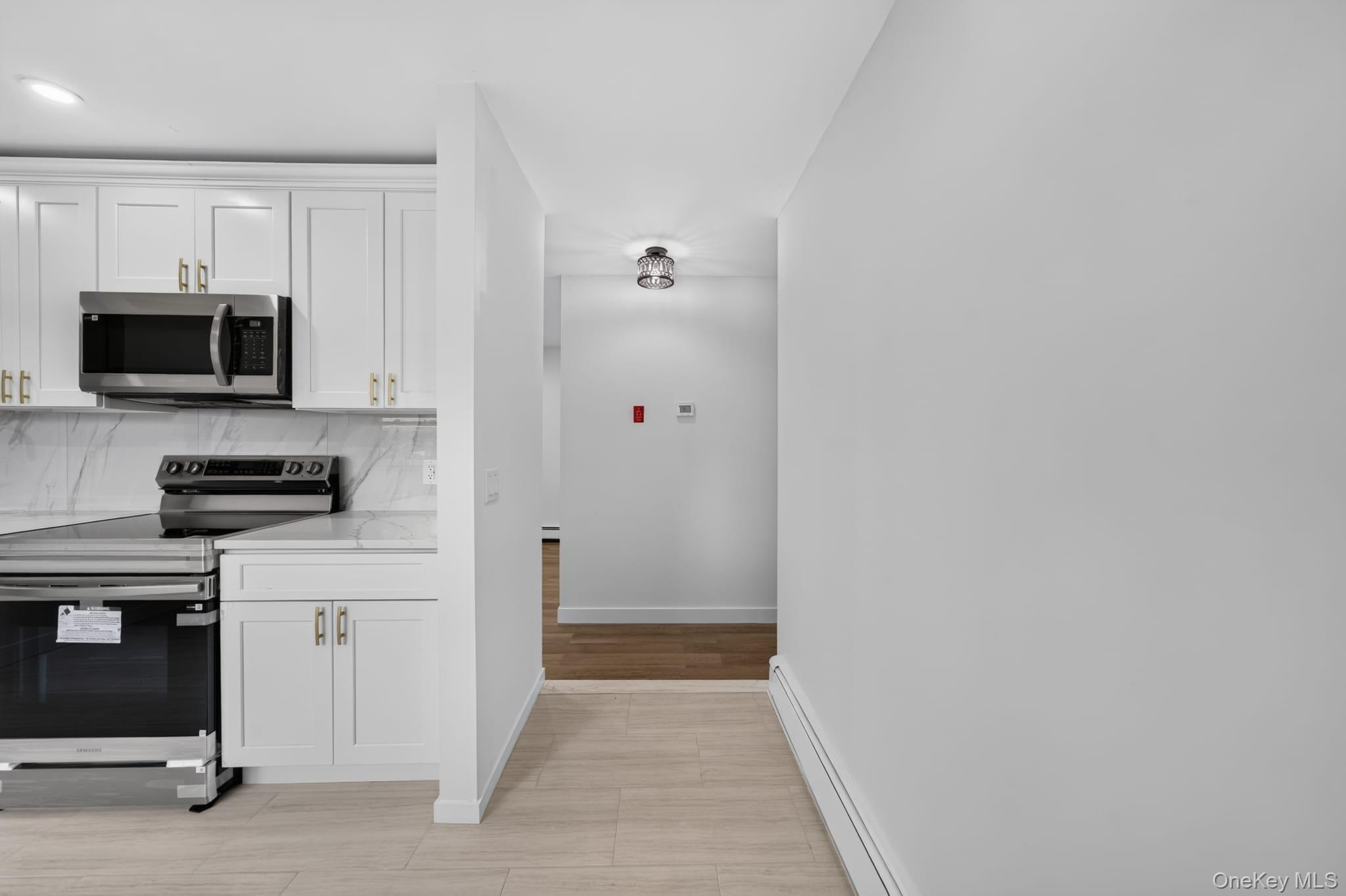 2602 Knickerbocker Avenue Property Photo 9