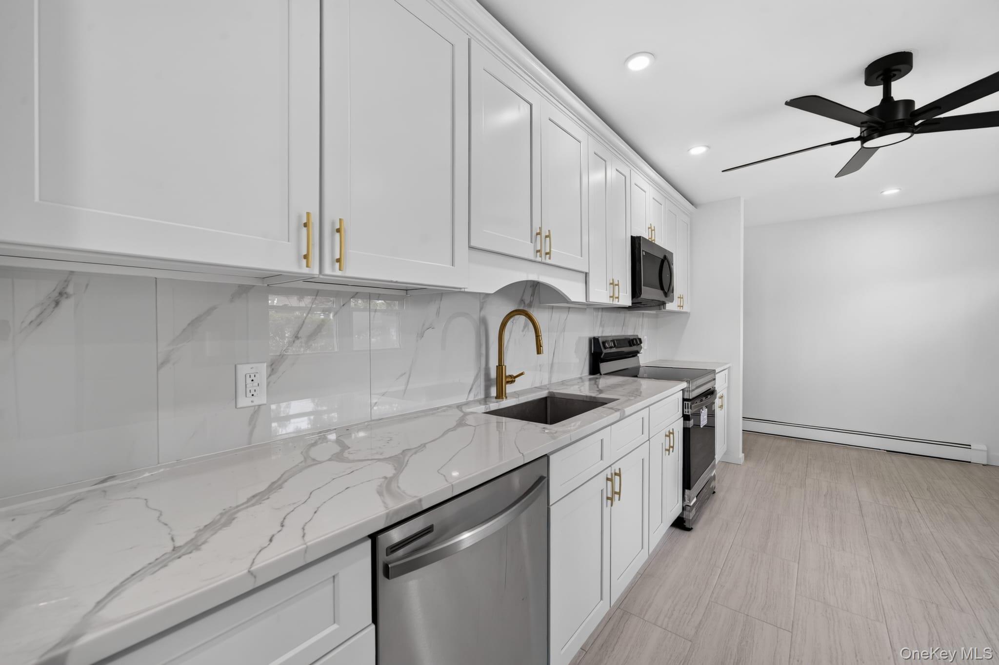 2602 Knickerbocker Avenue Property Photo 11