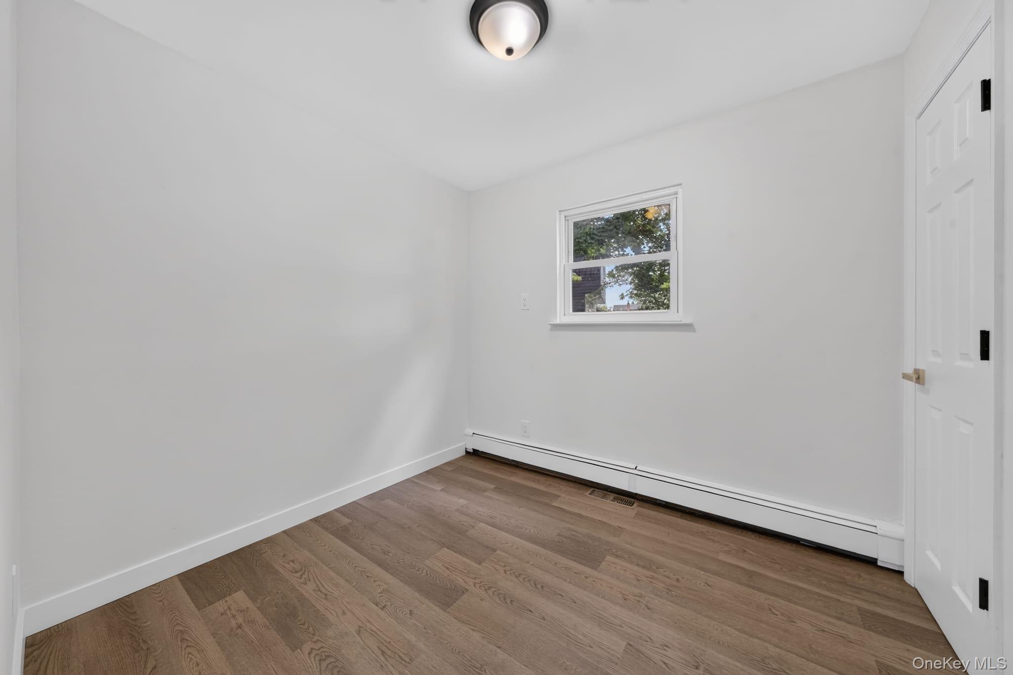 2602 Knickerbocker Avenue Property Photo 15
